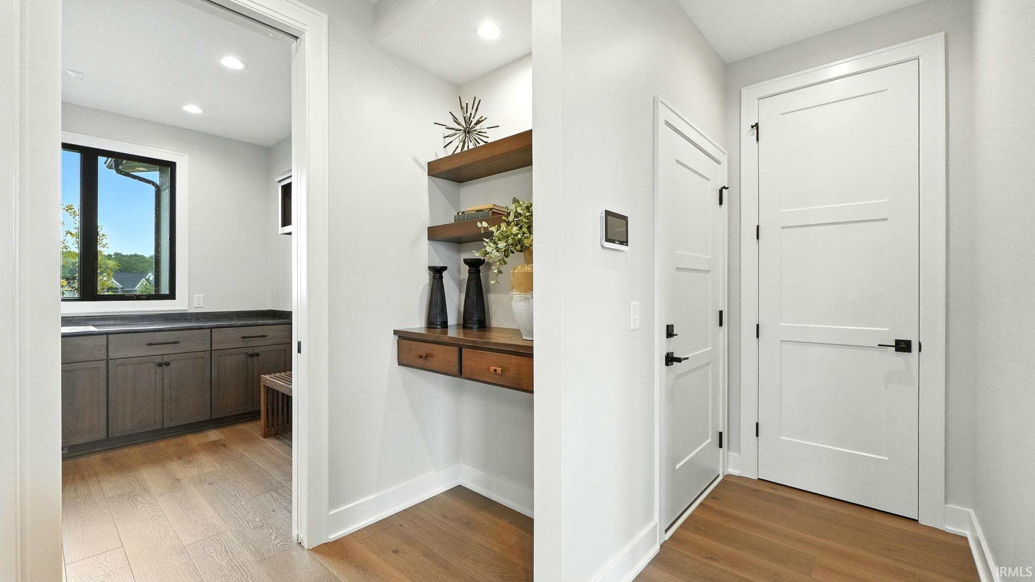 Photo 4 of 10491 Beaugreen Cove