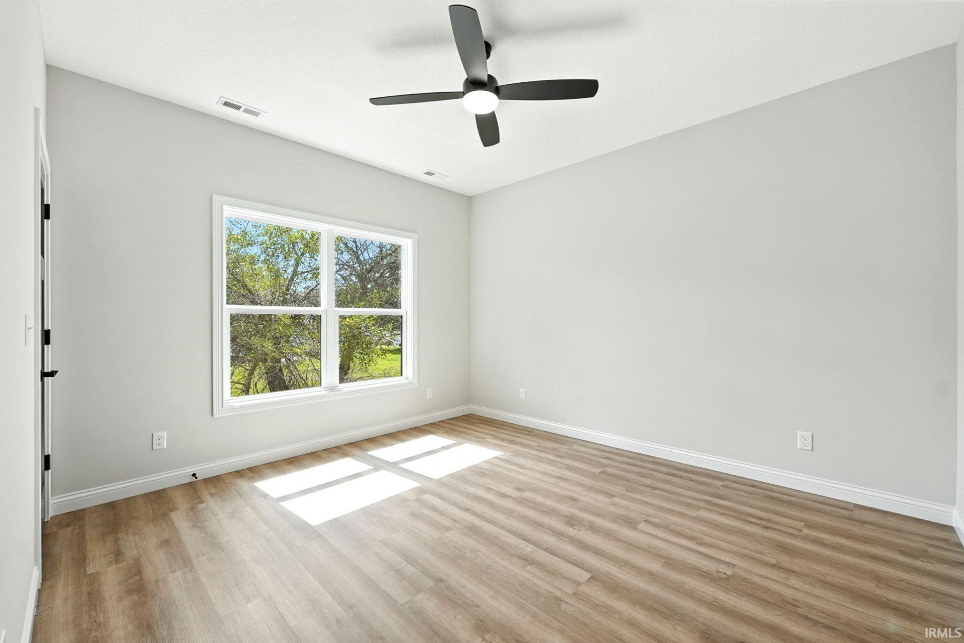 Photo 6 of 1030 S Wayne Street