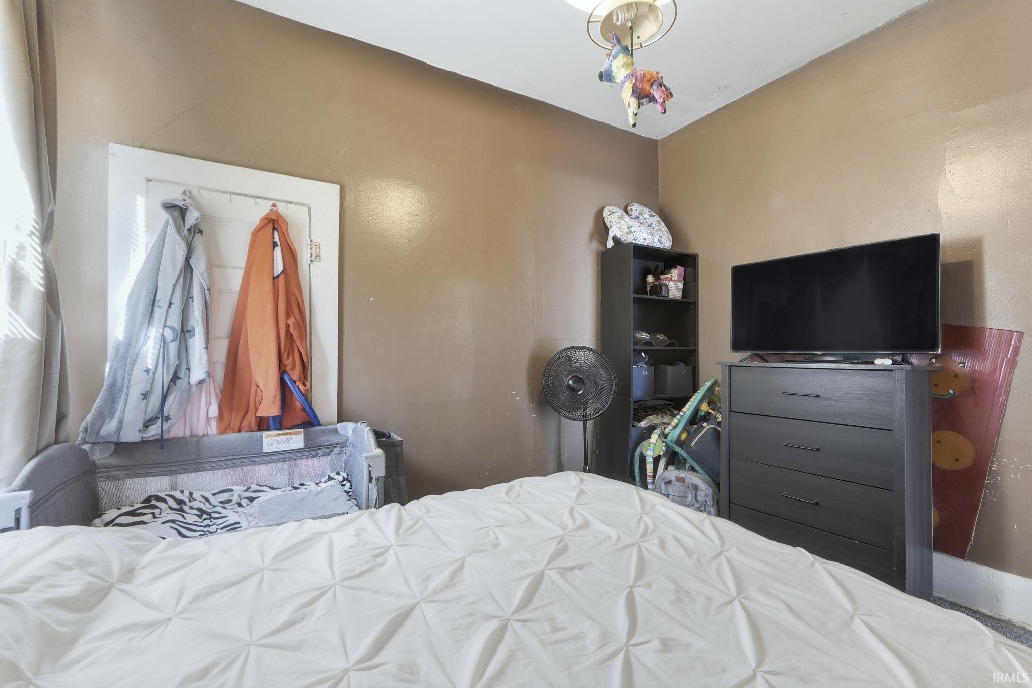 Photo 22 of 736 Woodlawn Avenue