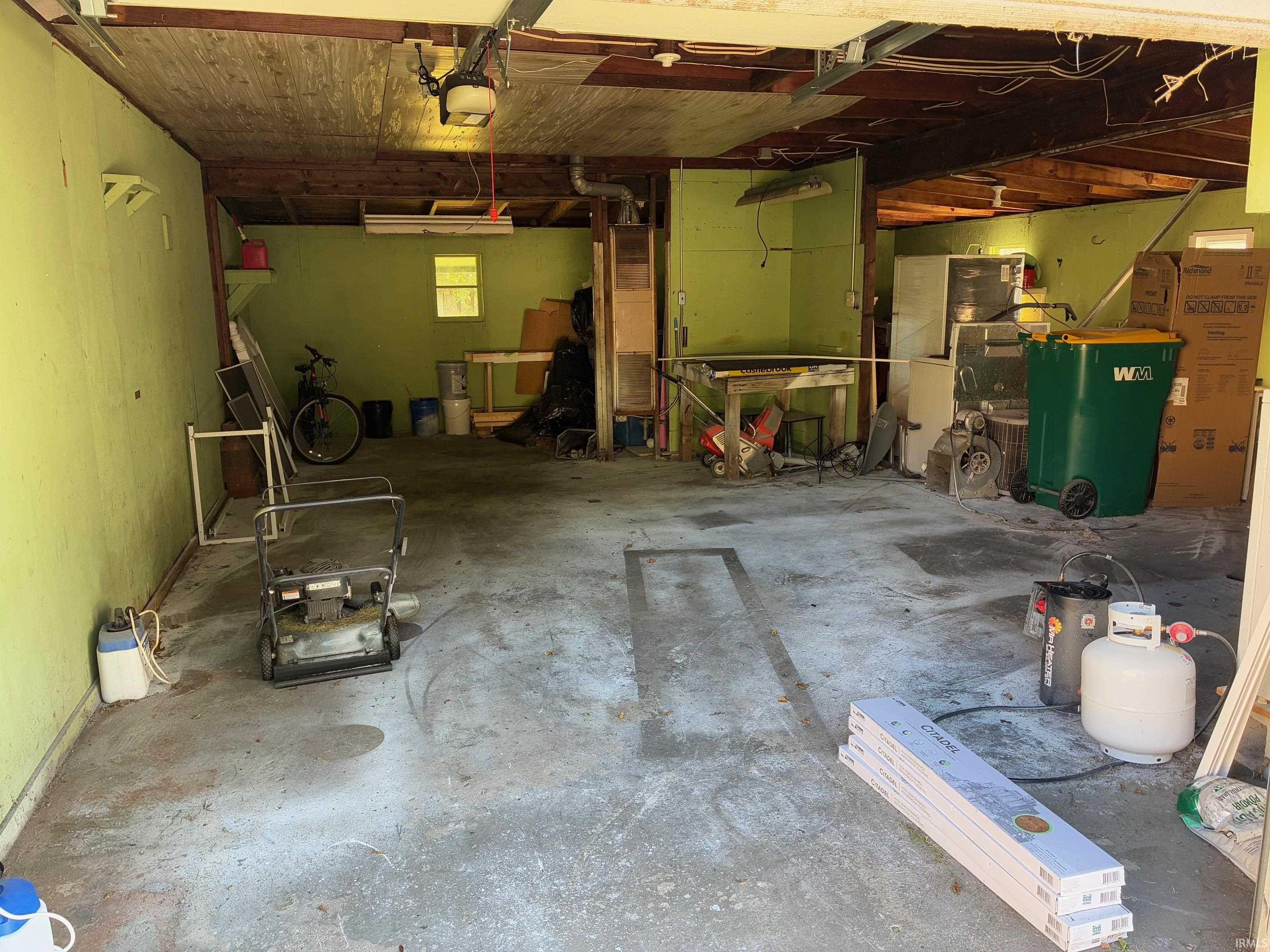 Homes for sale in Mishawaka, IN | 2106 N Byrkit St, Mishawaka, IN 46545 | MLS# 202540889