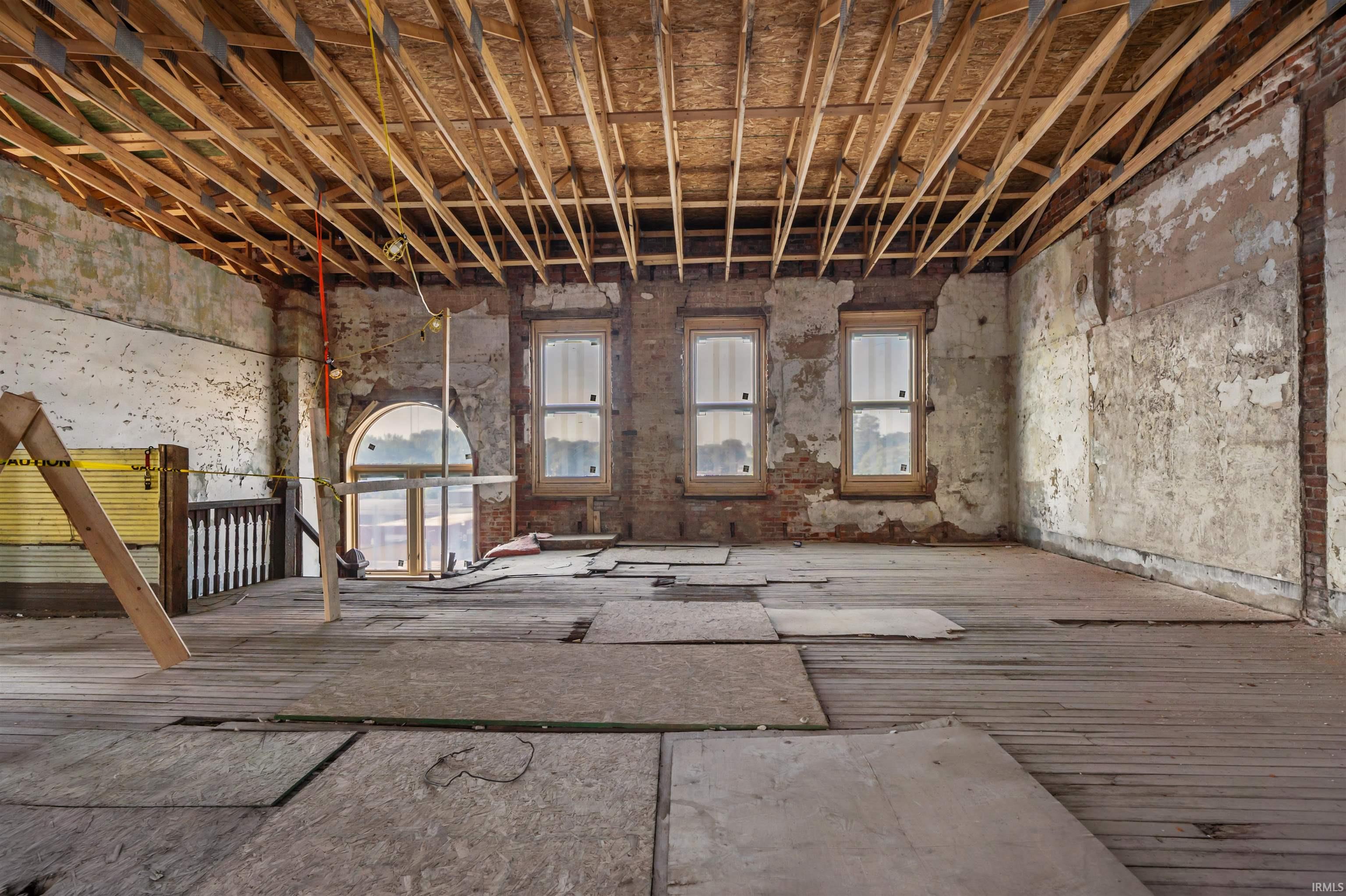 Photo 19 of 1 W Canal Street