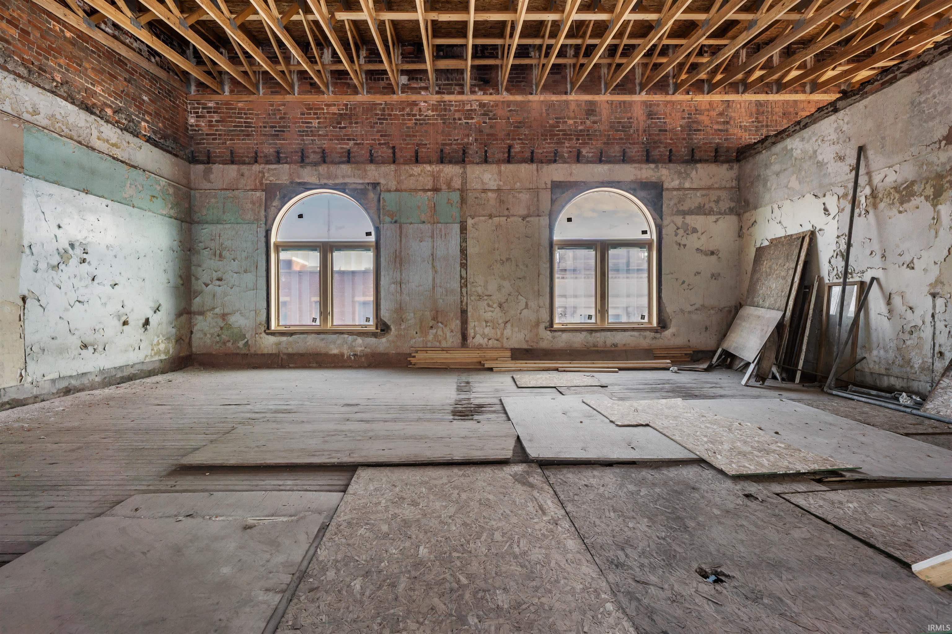 Photo 23 of 1 W Canal Street