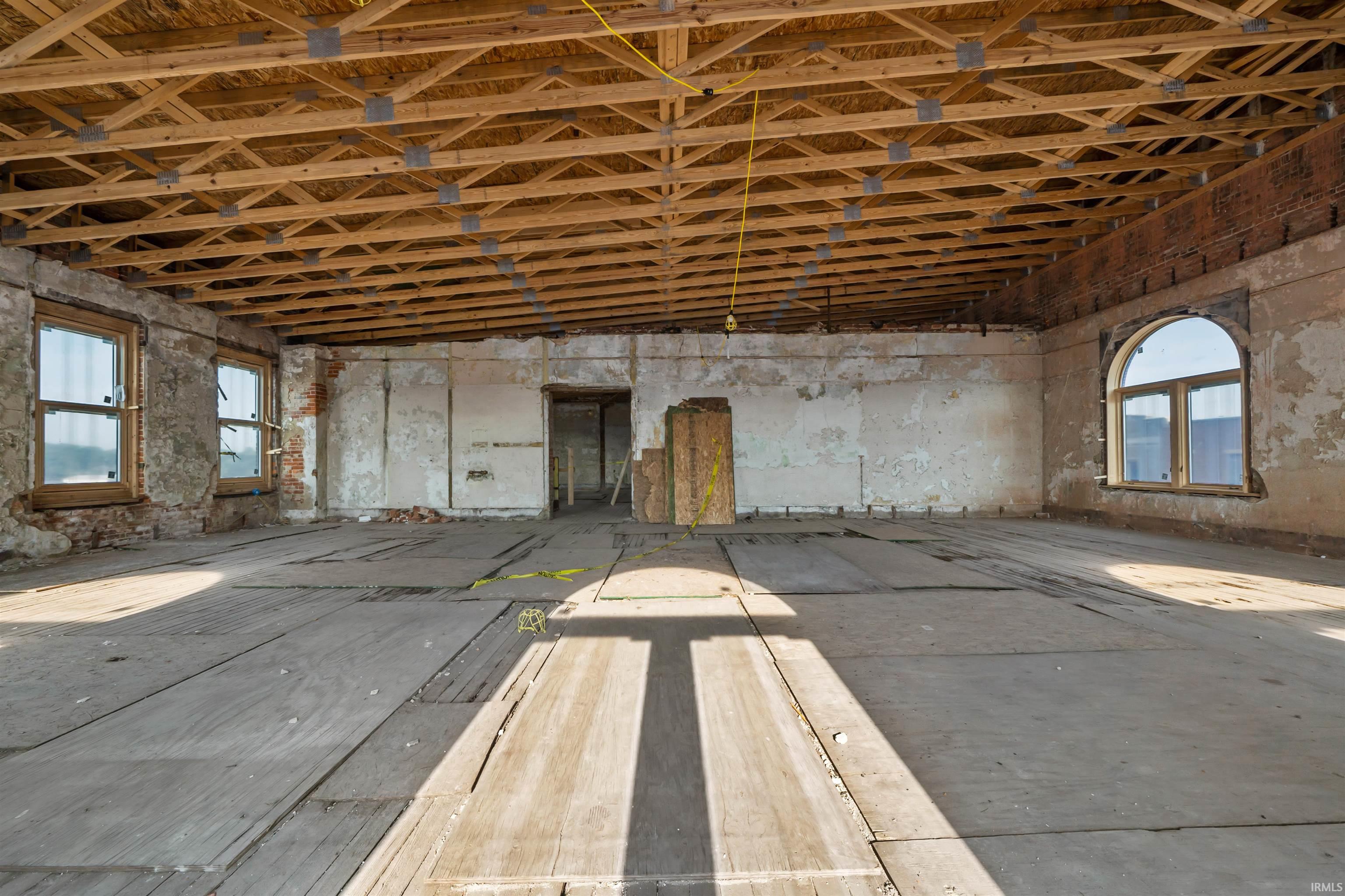 Photo 26 of 1 W Canal Street