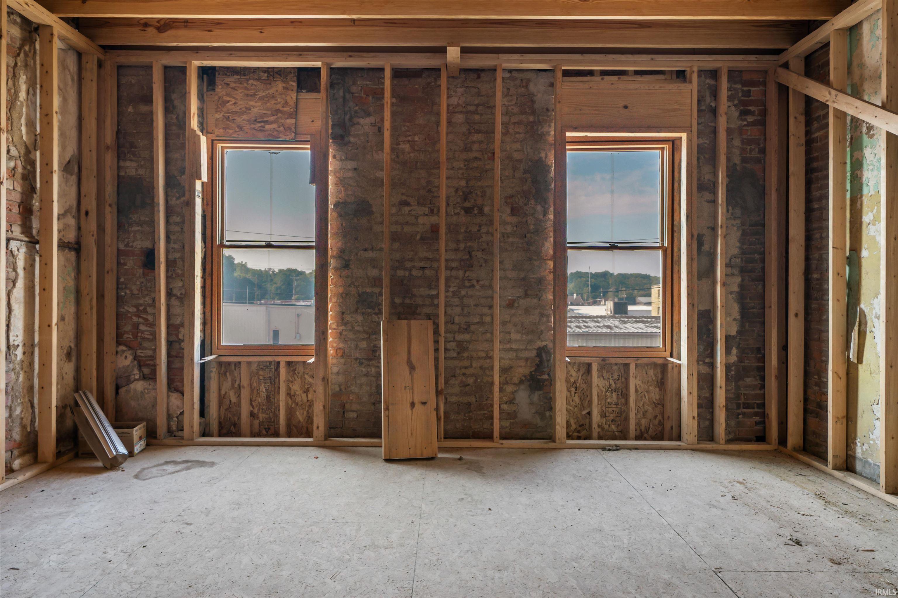 Photo 10 of 35 W Canal Street