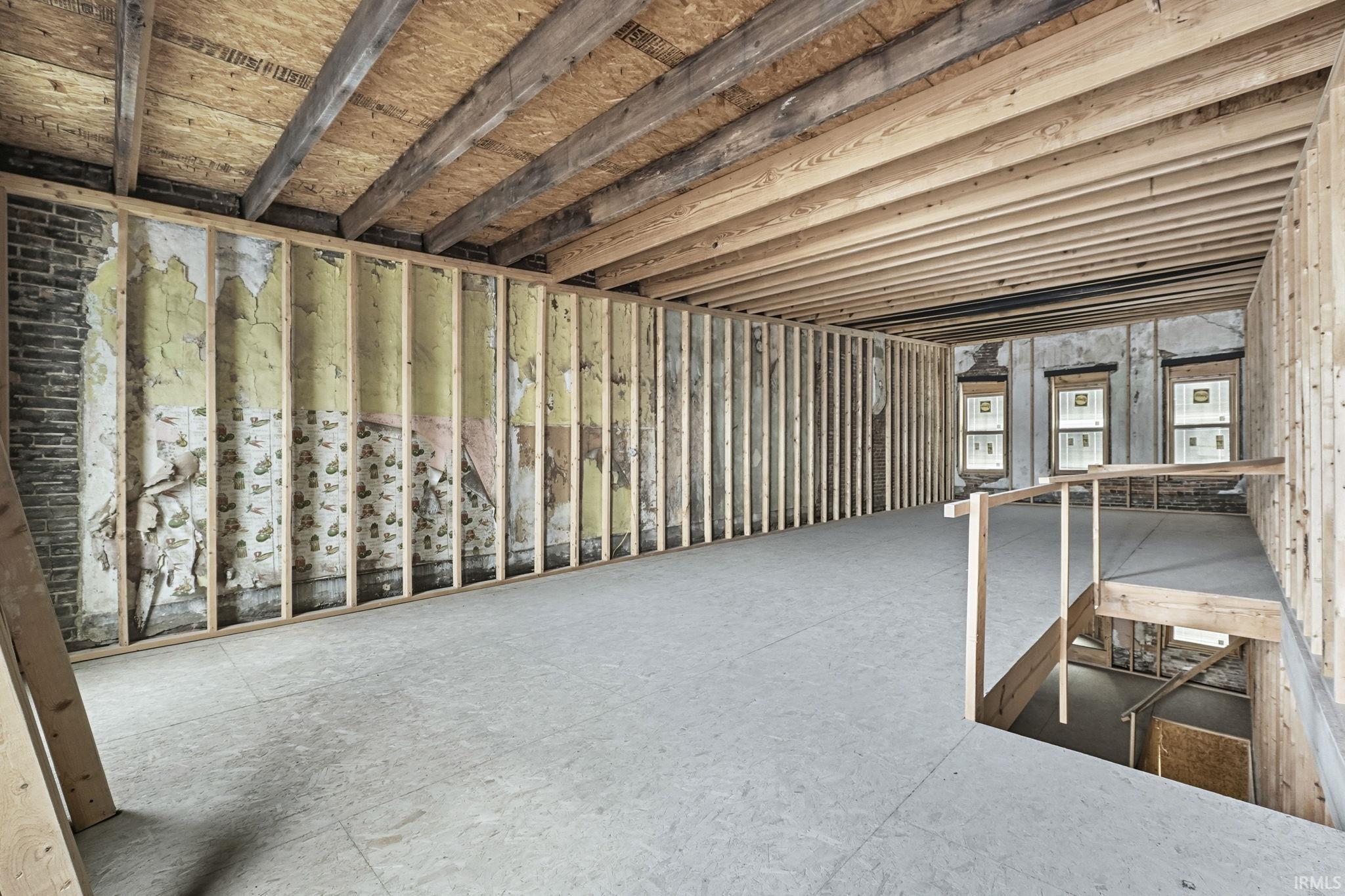 Photo 16 of 35 W Canal Street