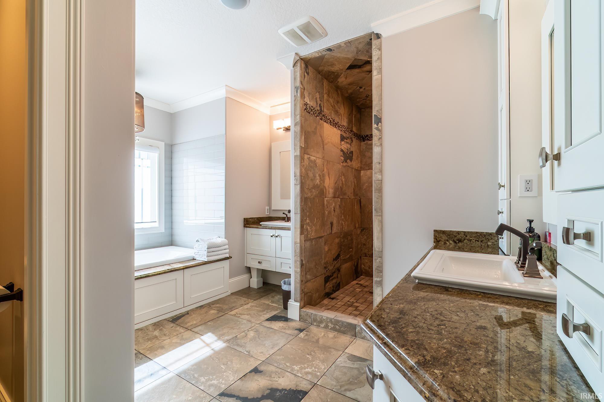 Photo 20 of 1750 Oakwood Lane