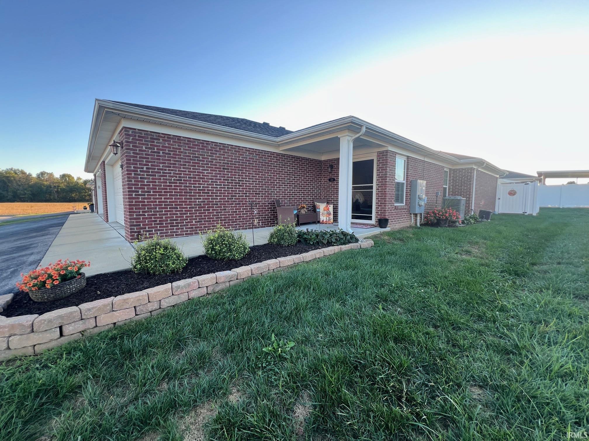 Homes for sale in Evansville, IN | 7318 Shea Dr, Evansville, IN 47725 | MLS# 202540957