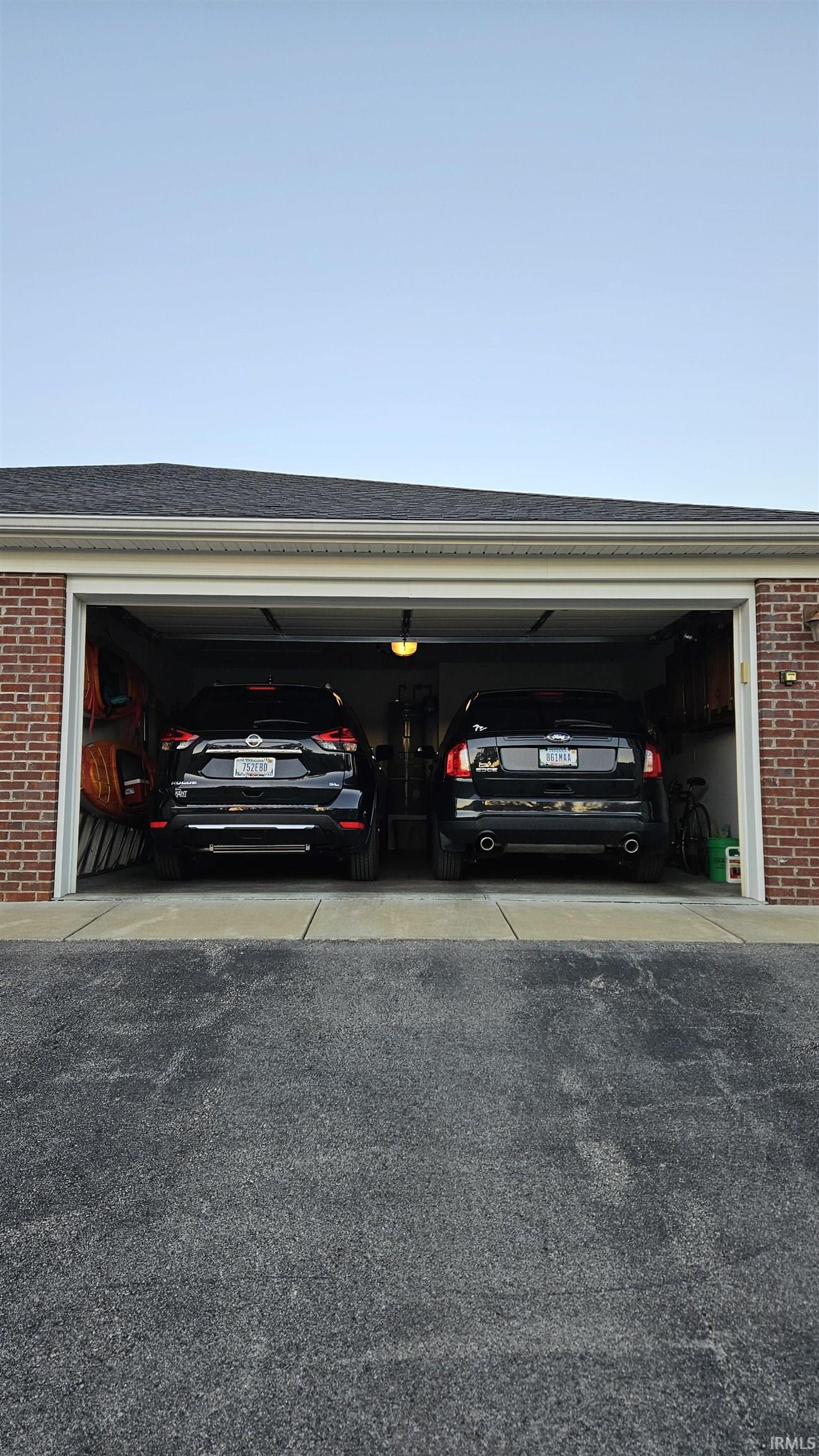 Homes for sale in Evansville, IN | 7318 Shea Dr, Evansville, IN 47725 | MLS# 202540957