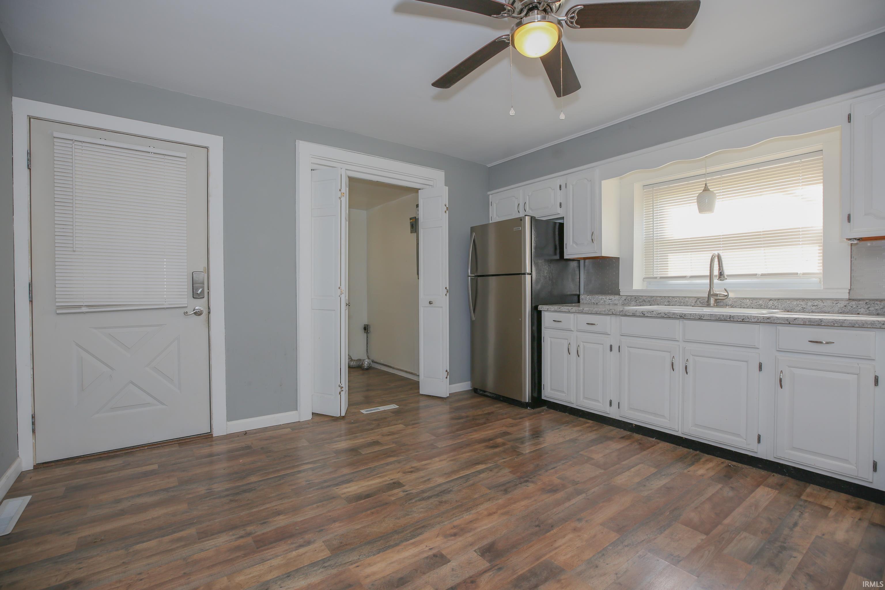 Homes for sale in Mount Vernon, IN | 311 W Grant St, Mount Vernon, IN 47620 | MLS# 202541024