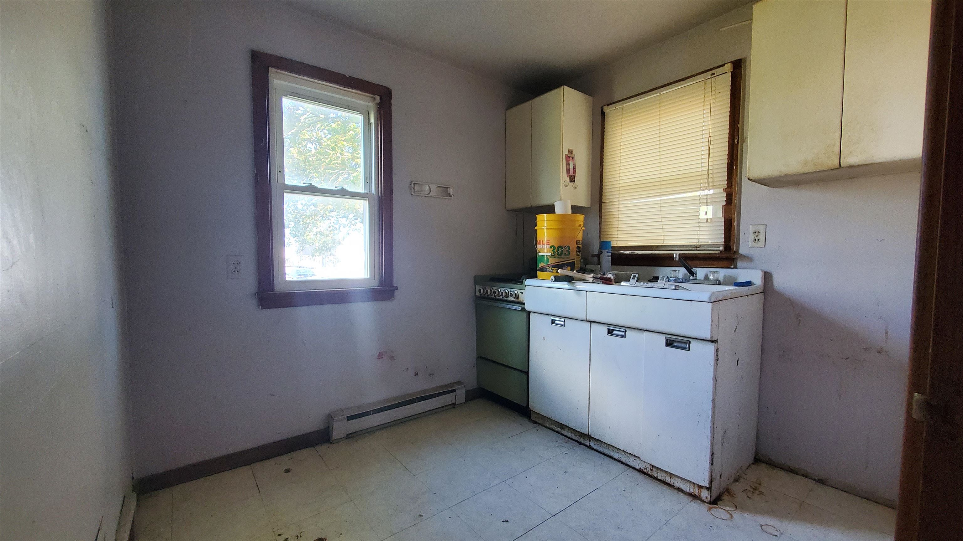 Photo 14 of 260 S Jefferson Street