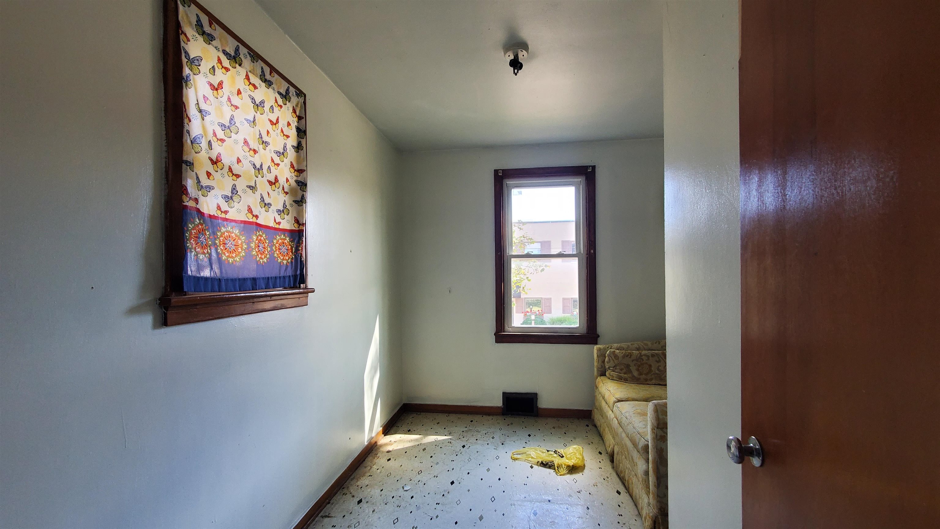 Photo 16 of 260 S Jefferson Street