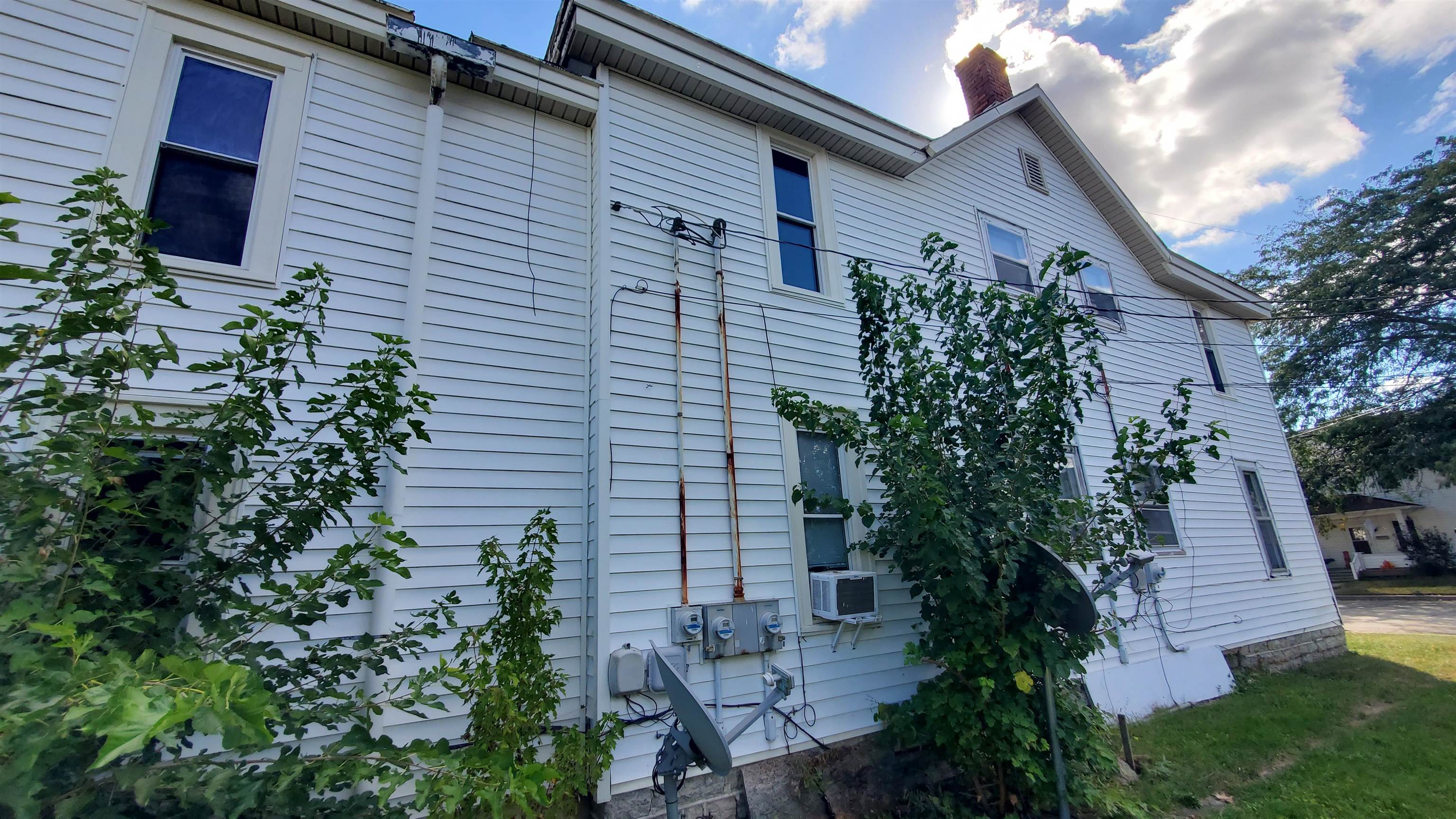 Photo 6 of 260 S Jefferson Street