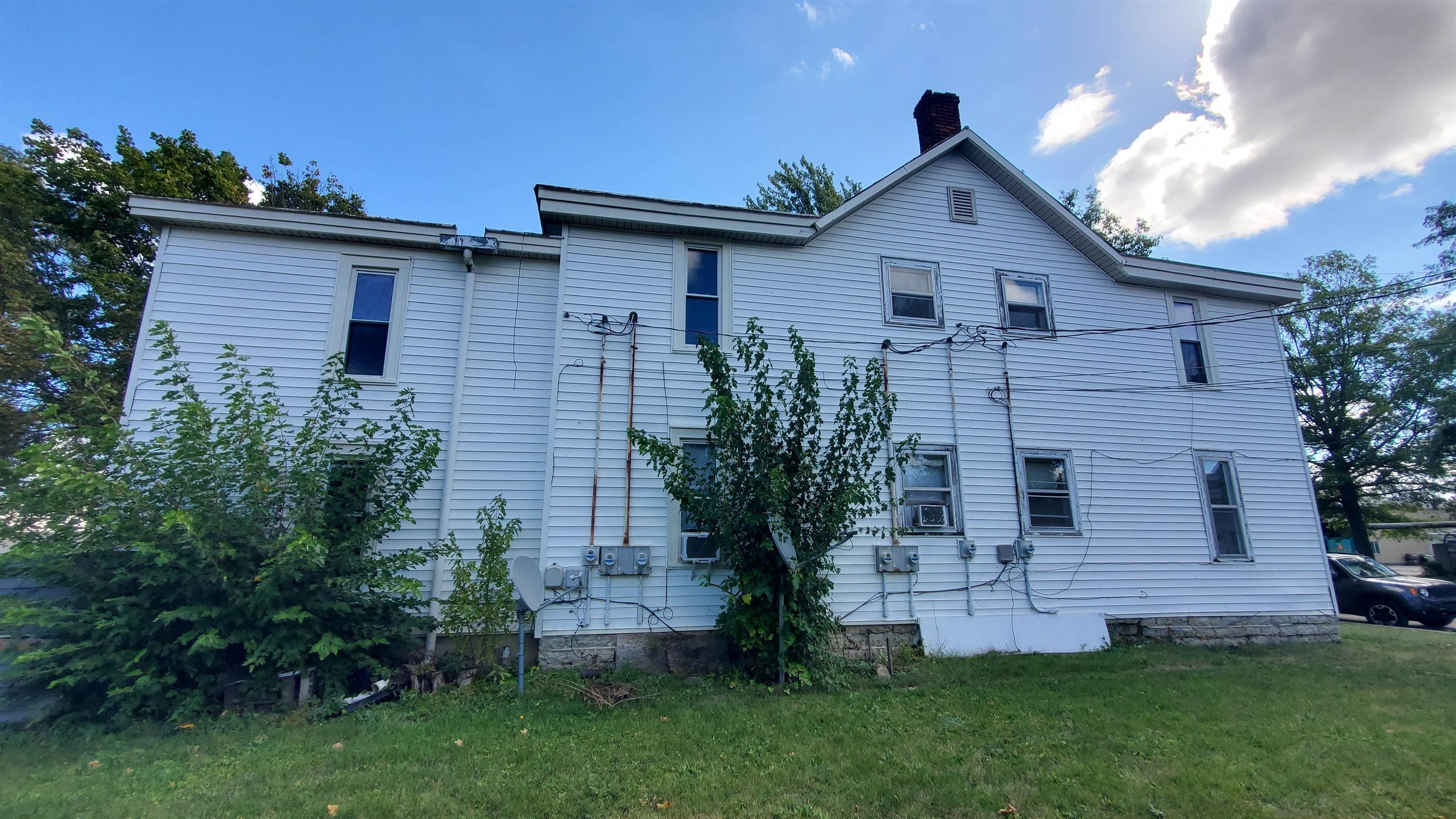 Photo 9 of 260 S Jefferson Street