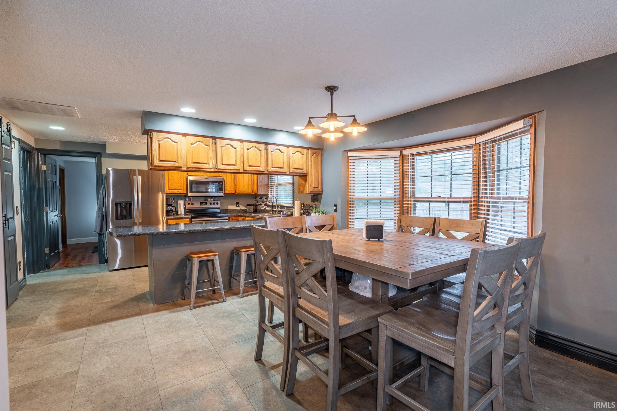 Photo 10 of 1570 Canterbury Court