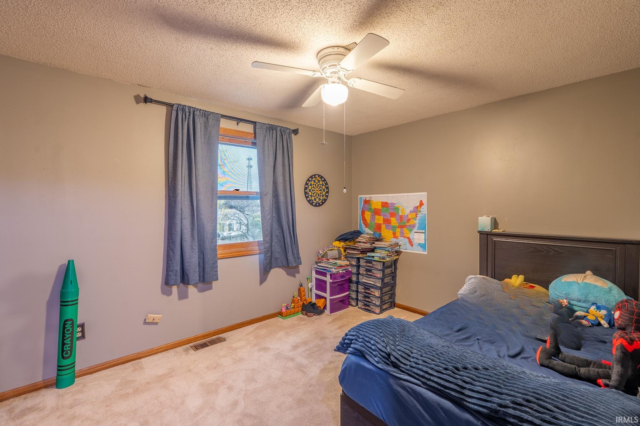 Photo 17 of 1570 Canterbury Court