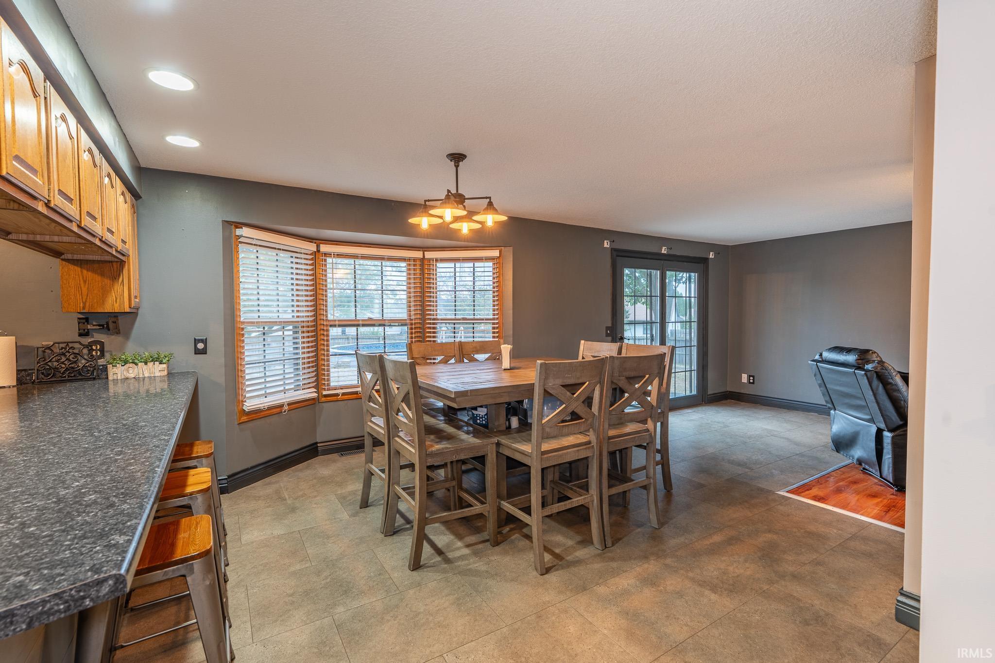 Photo 9 of 1570 Canterbury Court