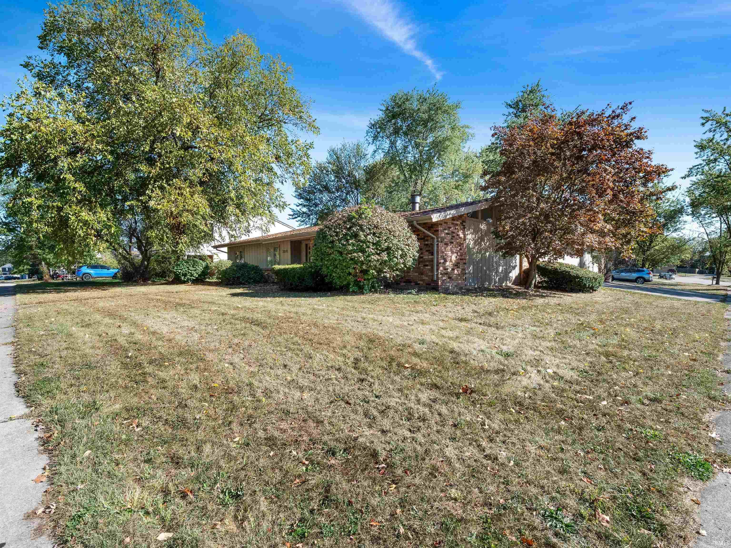 Photo 4 of 3210 Arrowwood Drive