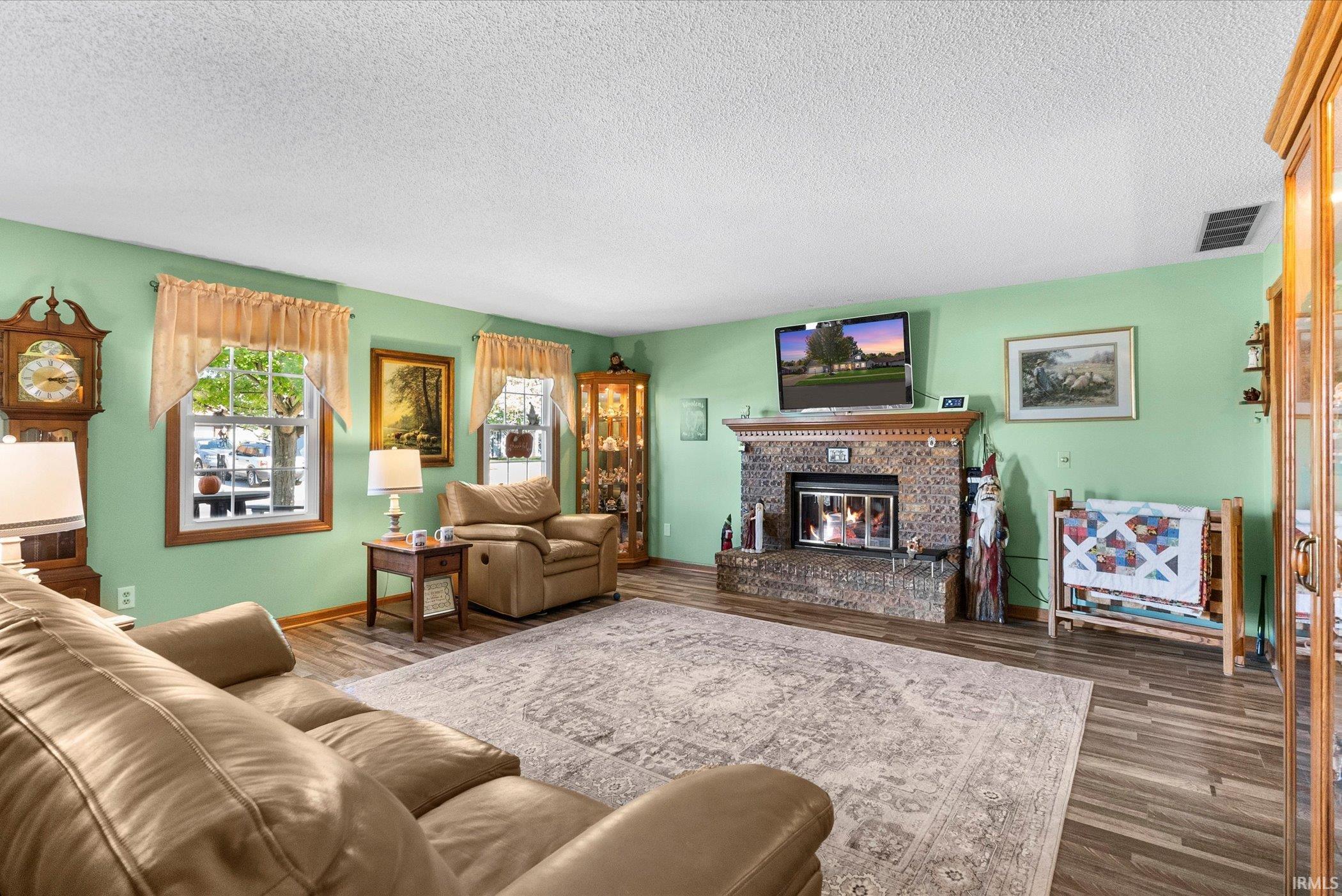 Photo 8 of 2512 Valley Creek Run