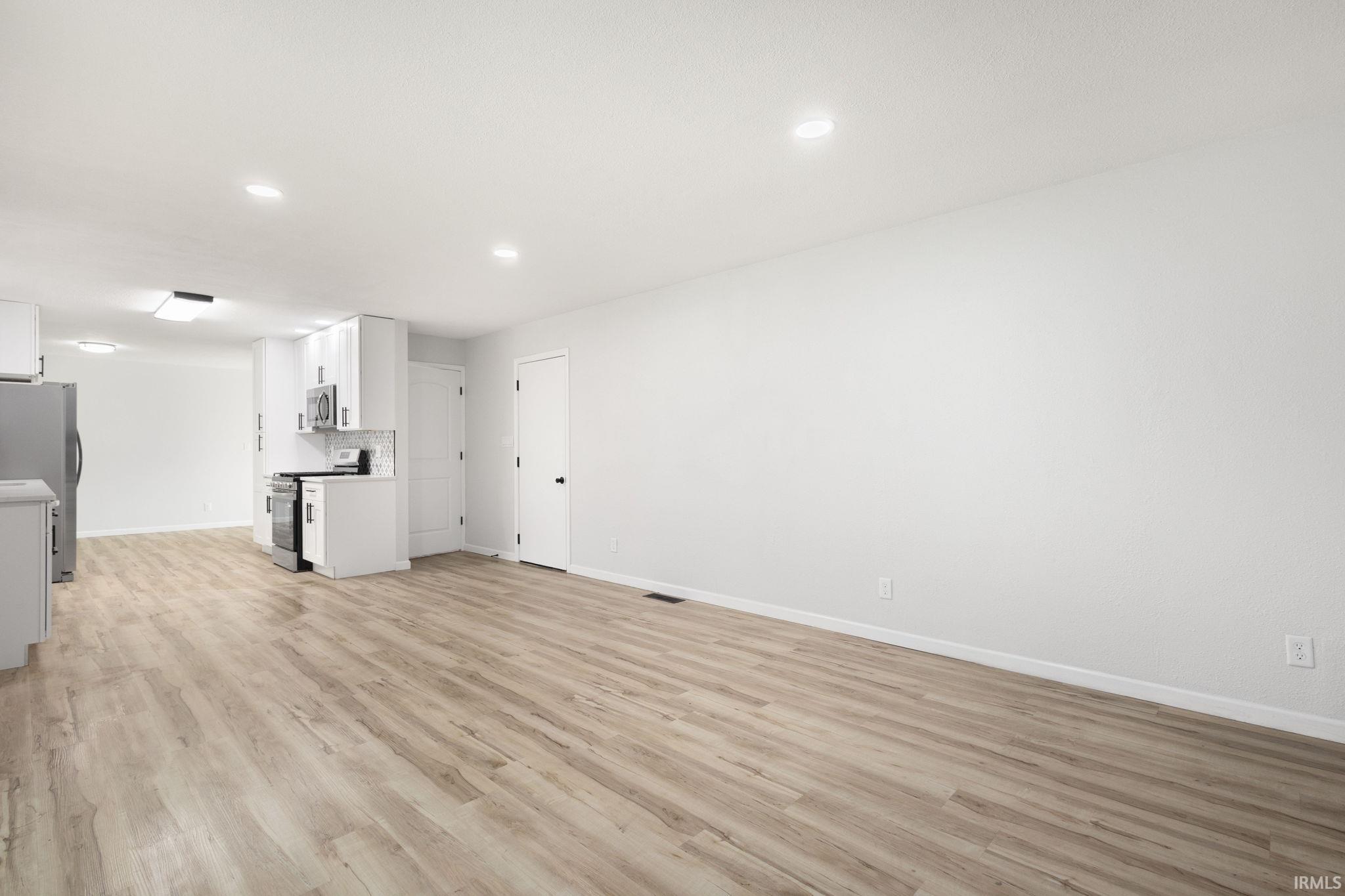 Photo 23 of 54737 Country Manor Place