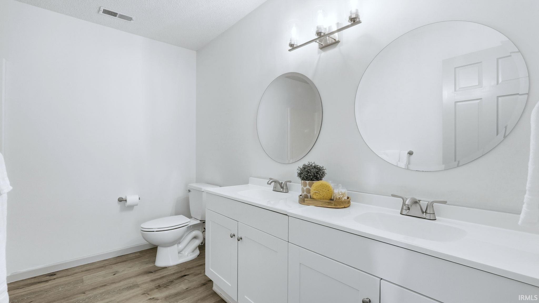 Photo 20 of 1503 Channel Court