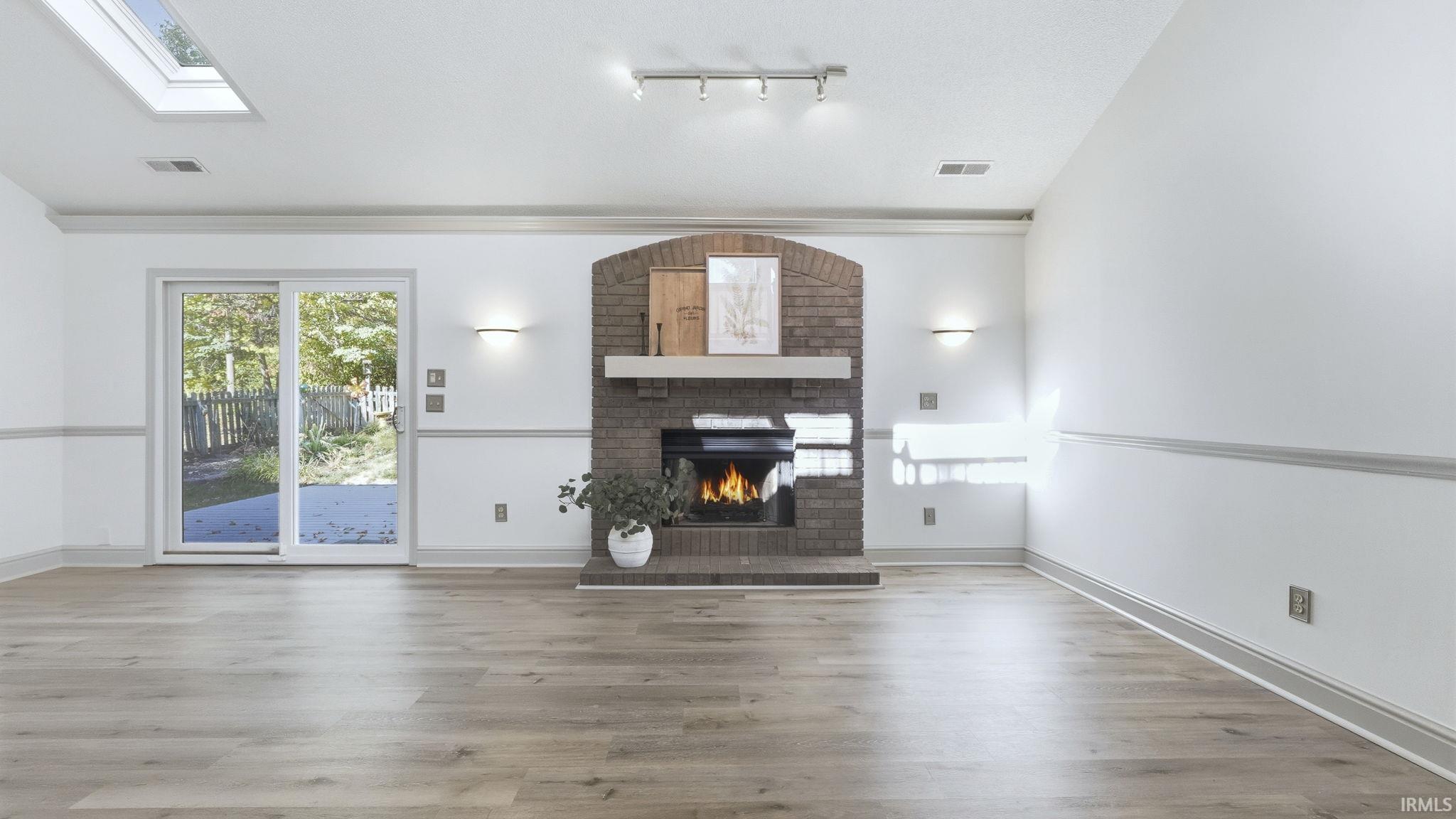 Photo 5 of 1503 Channel Court