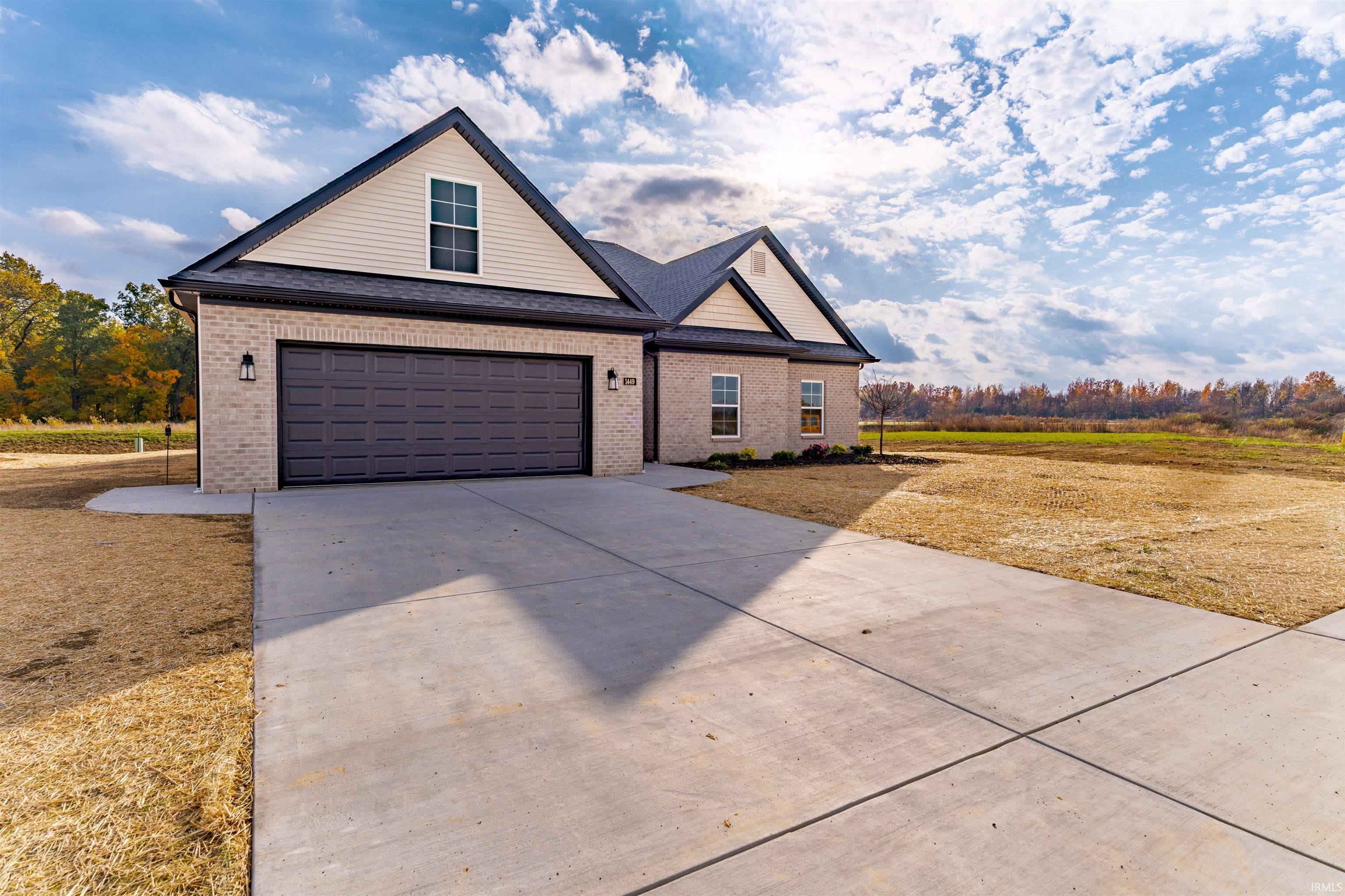 Homes for sale in Evansville, IN | 1449 Eli Dr, Evansville, IN 47711 | MLS# 202541088