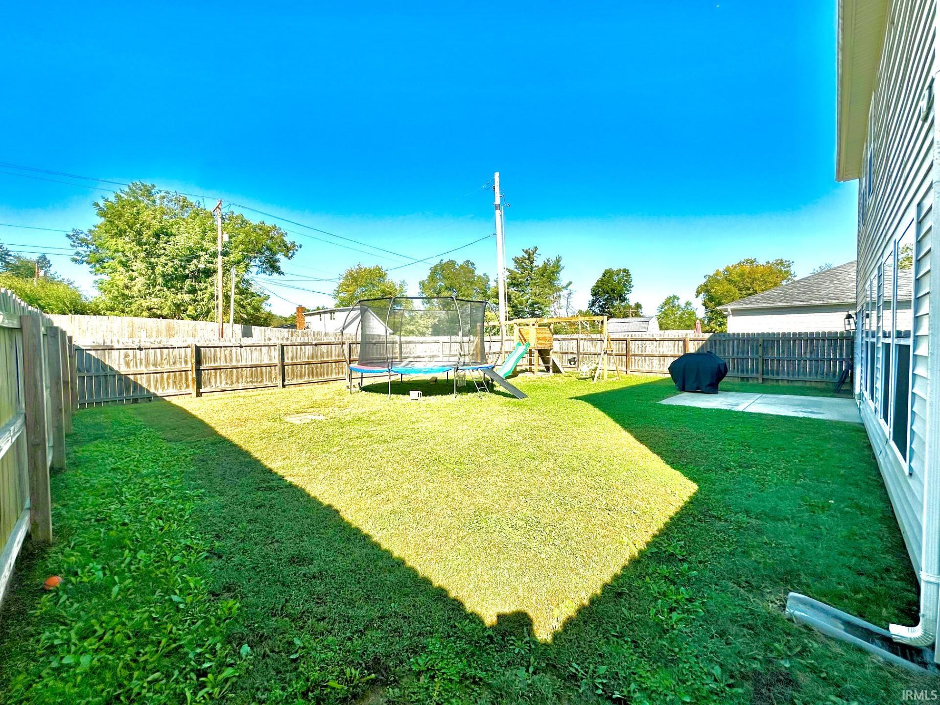 Homes for sale in Newburgh, IN | 4949 Live Oak Ct, Newburgh, IN 47630 | MLS# 202541098