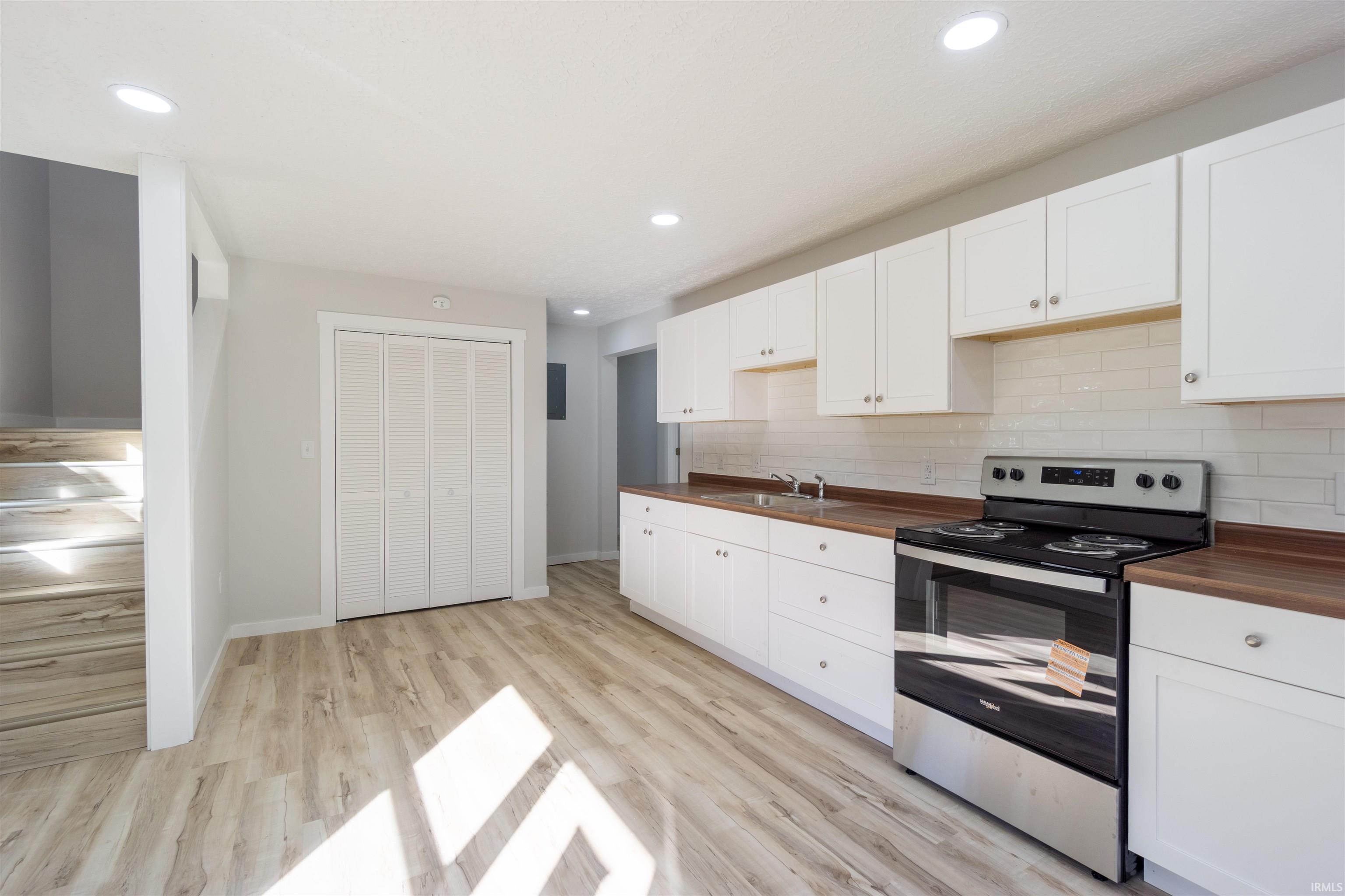 Photo 10 of 416 N Williams Street