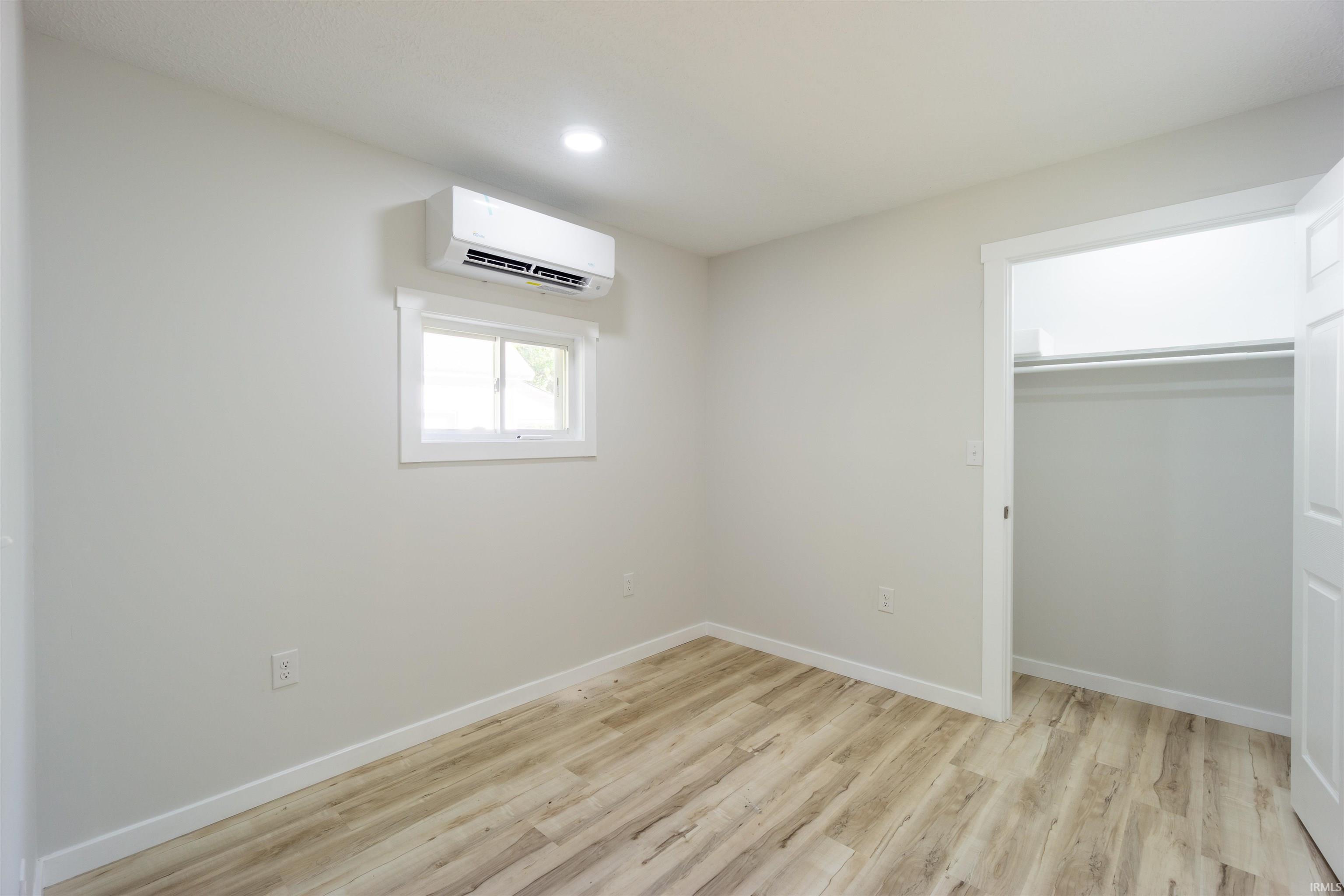 Photo 19 of 416 N Williams Street