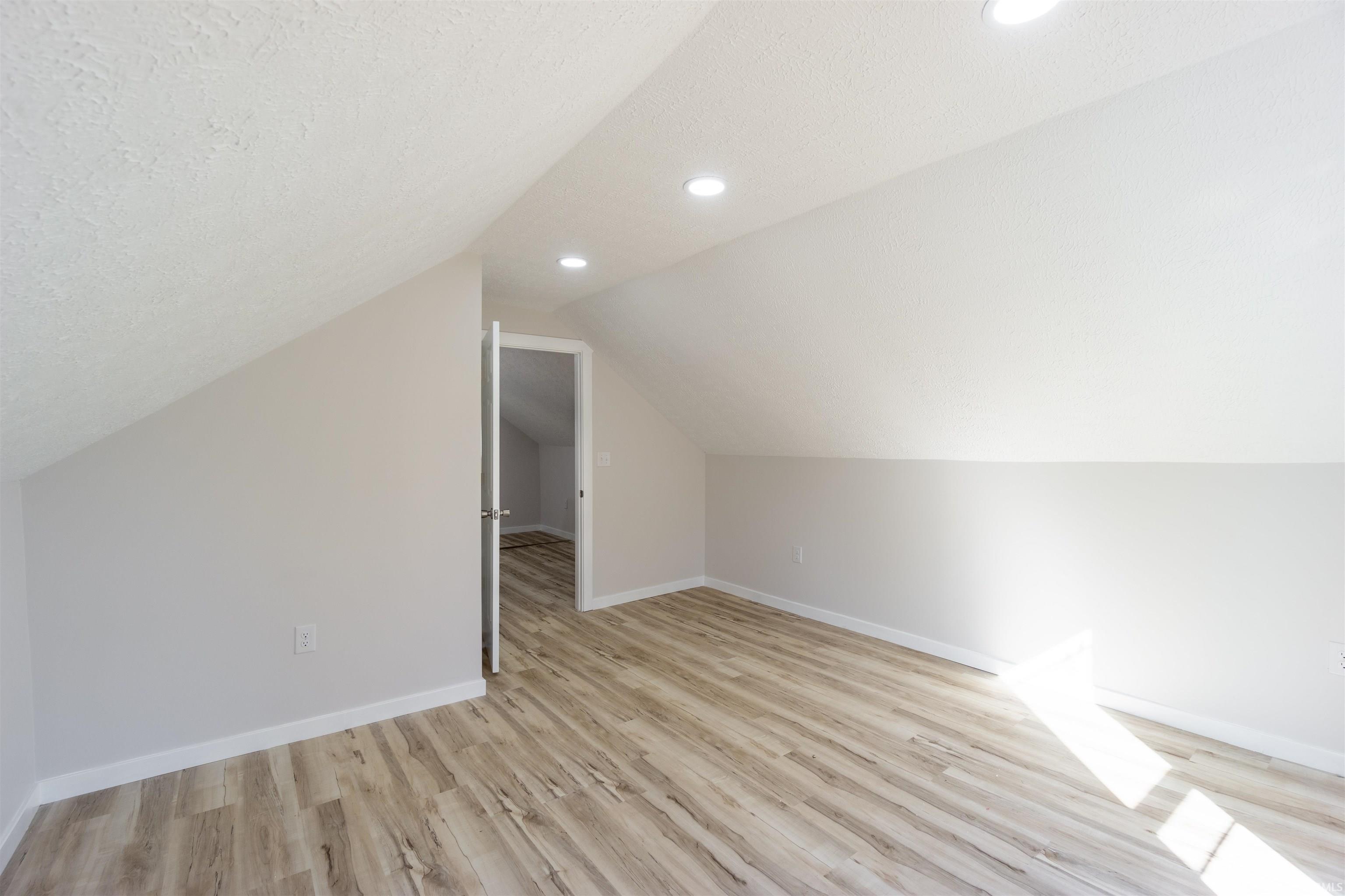 Photo 23 of 416 N Williams Street