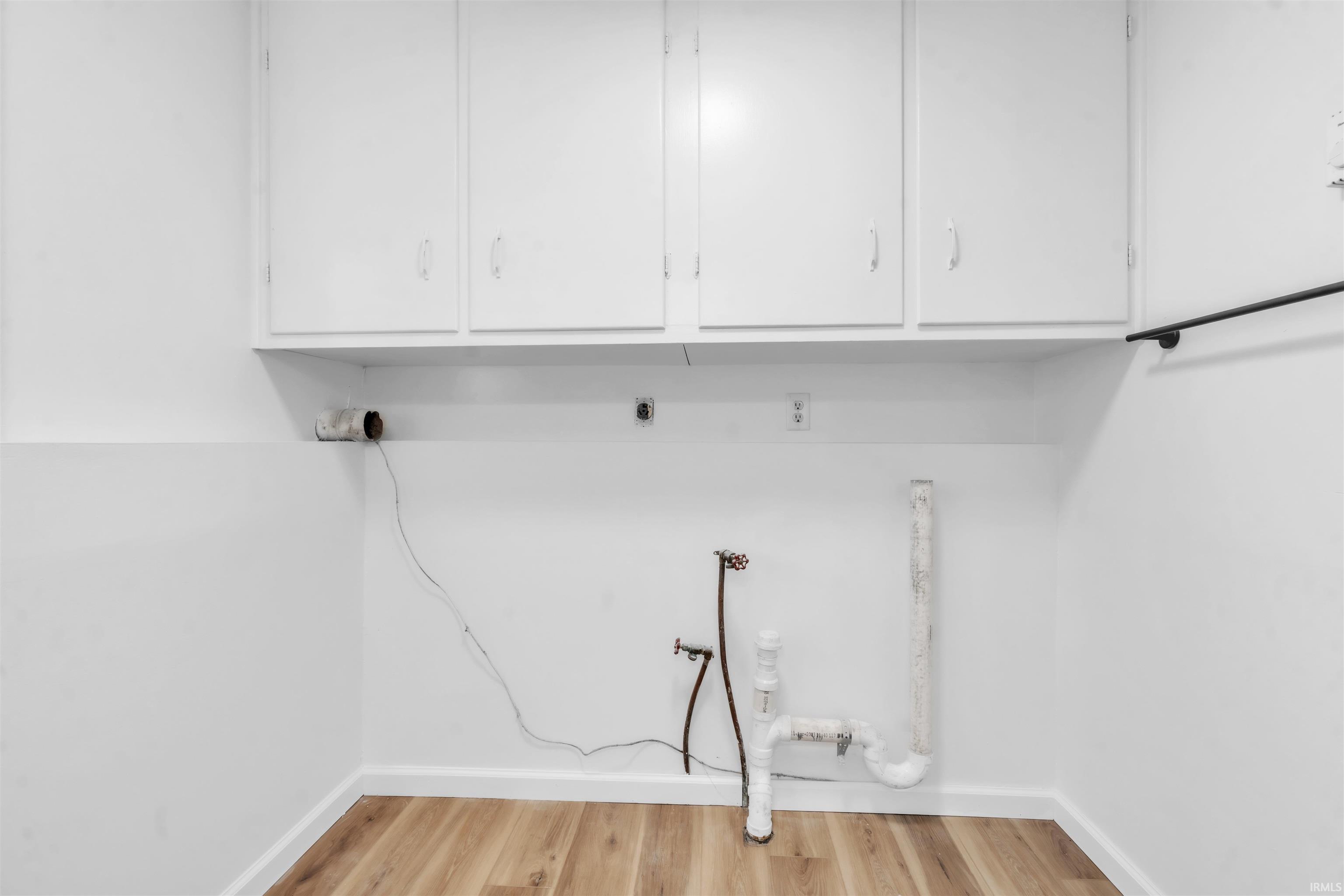 Photo 11 of 6418 Melville Drive