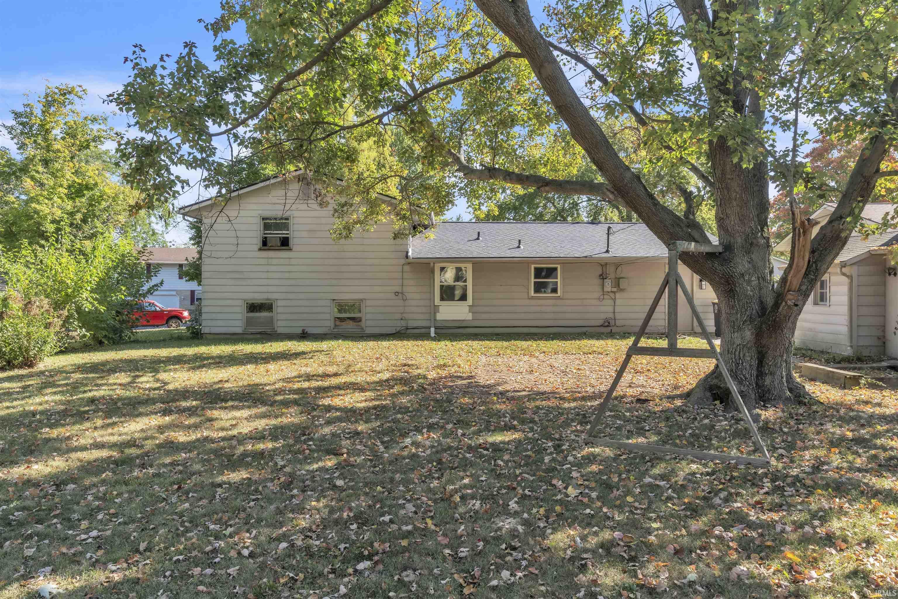 Photo 19 of 6418 Melville Drive