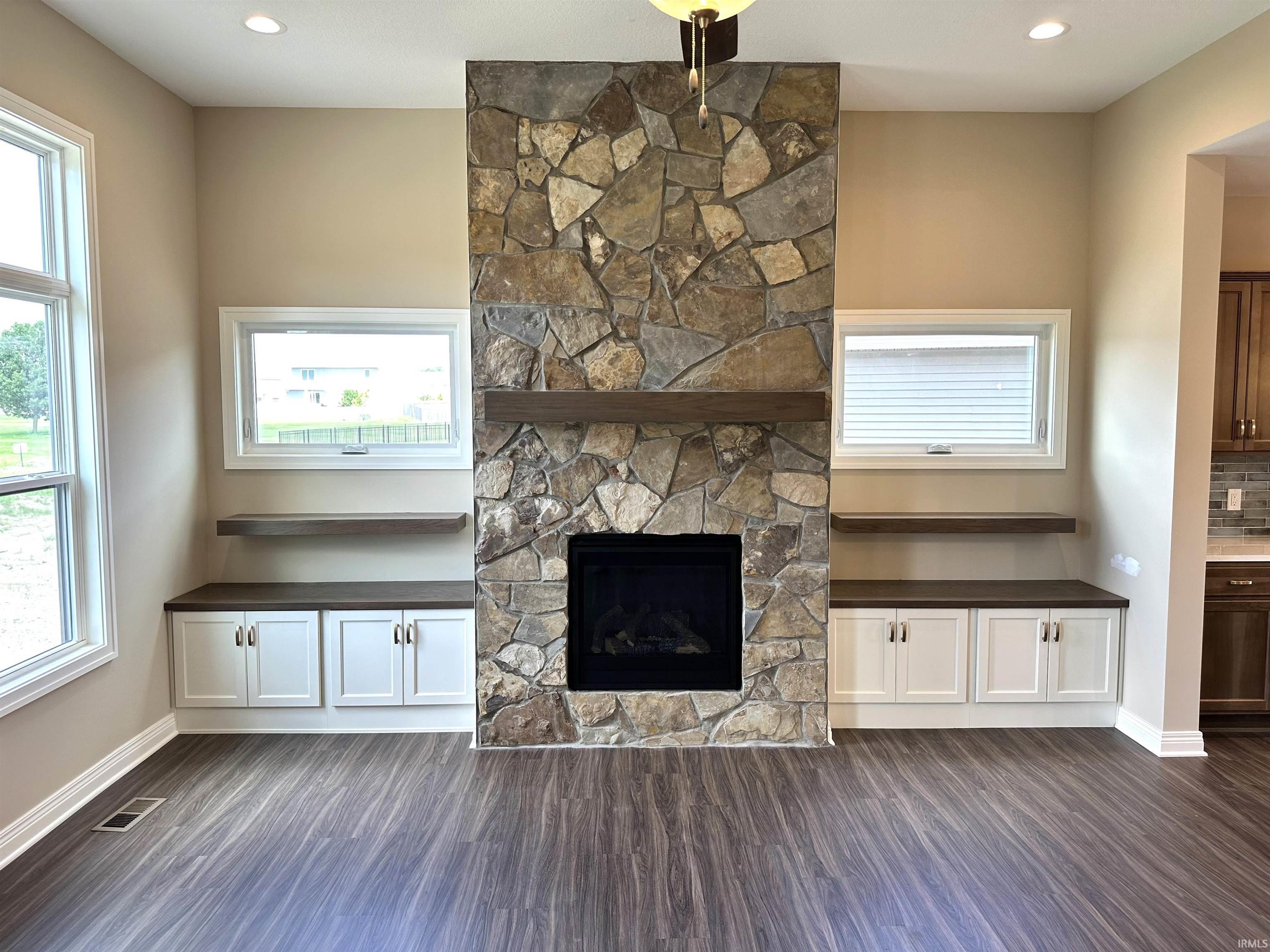 Photo 5 of 1480 Monte Carlo Drive