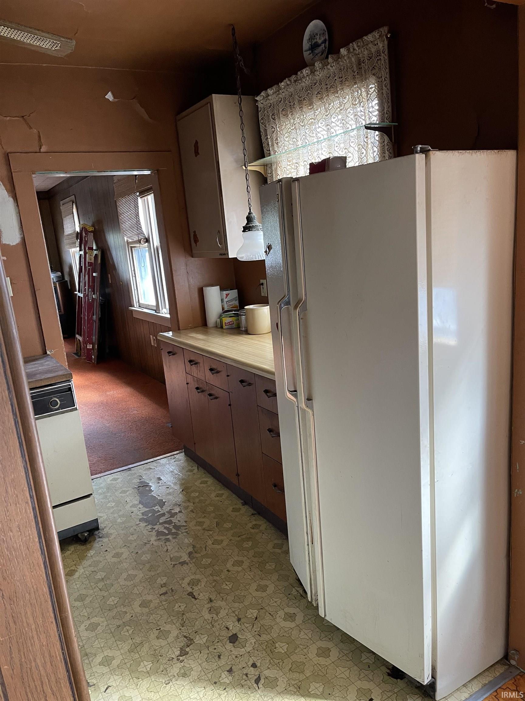 Photo 6 of 2526 Raymond Avenue