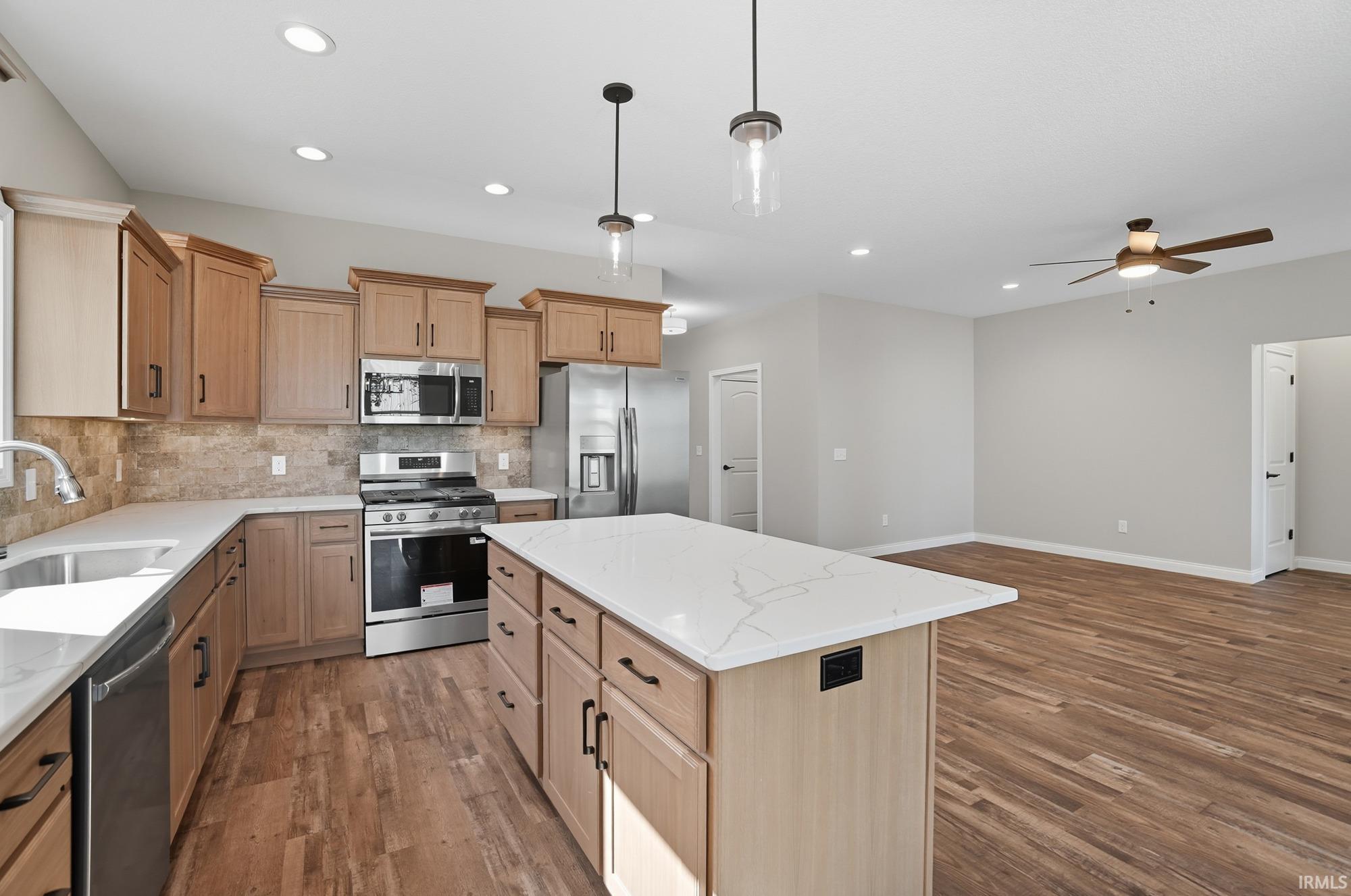 Photo 10 of 14146 Hughies Cove