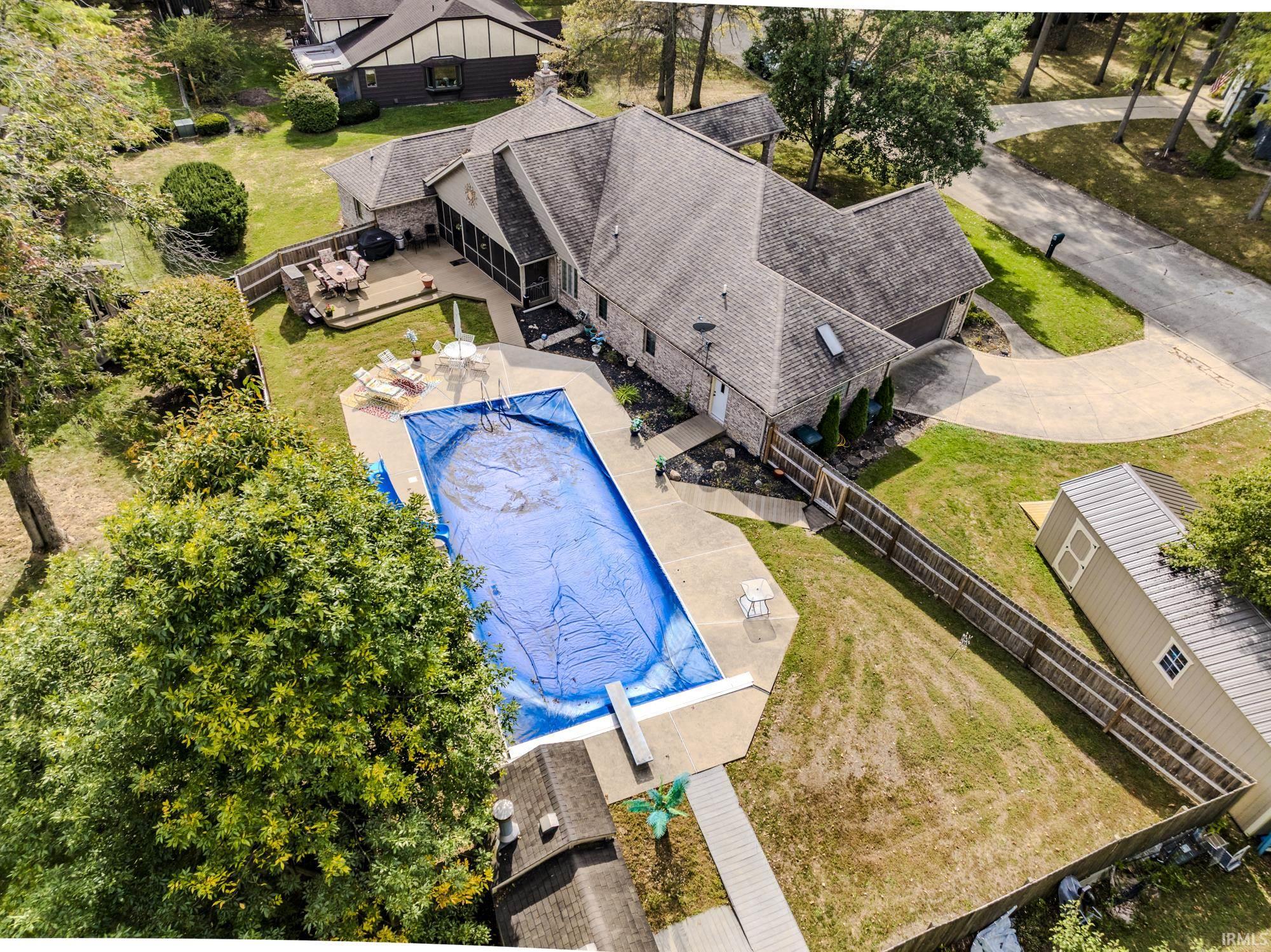 Homes for sale in Muncie, IN | 4808 N Camelot Dr, Muncie, IN 47304 | MLS# 202541275