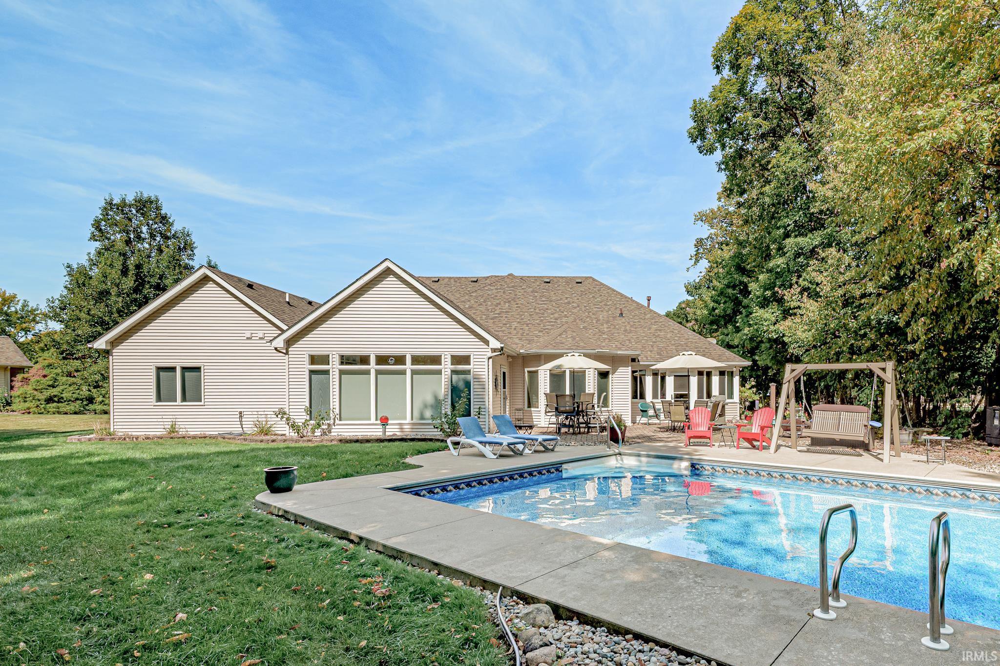 986 W Ryan Road