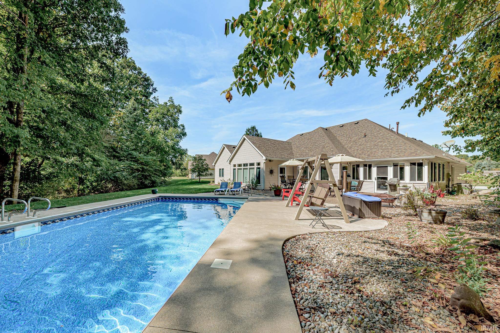 986 W Ryan Road