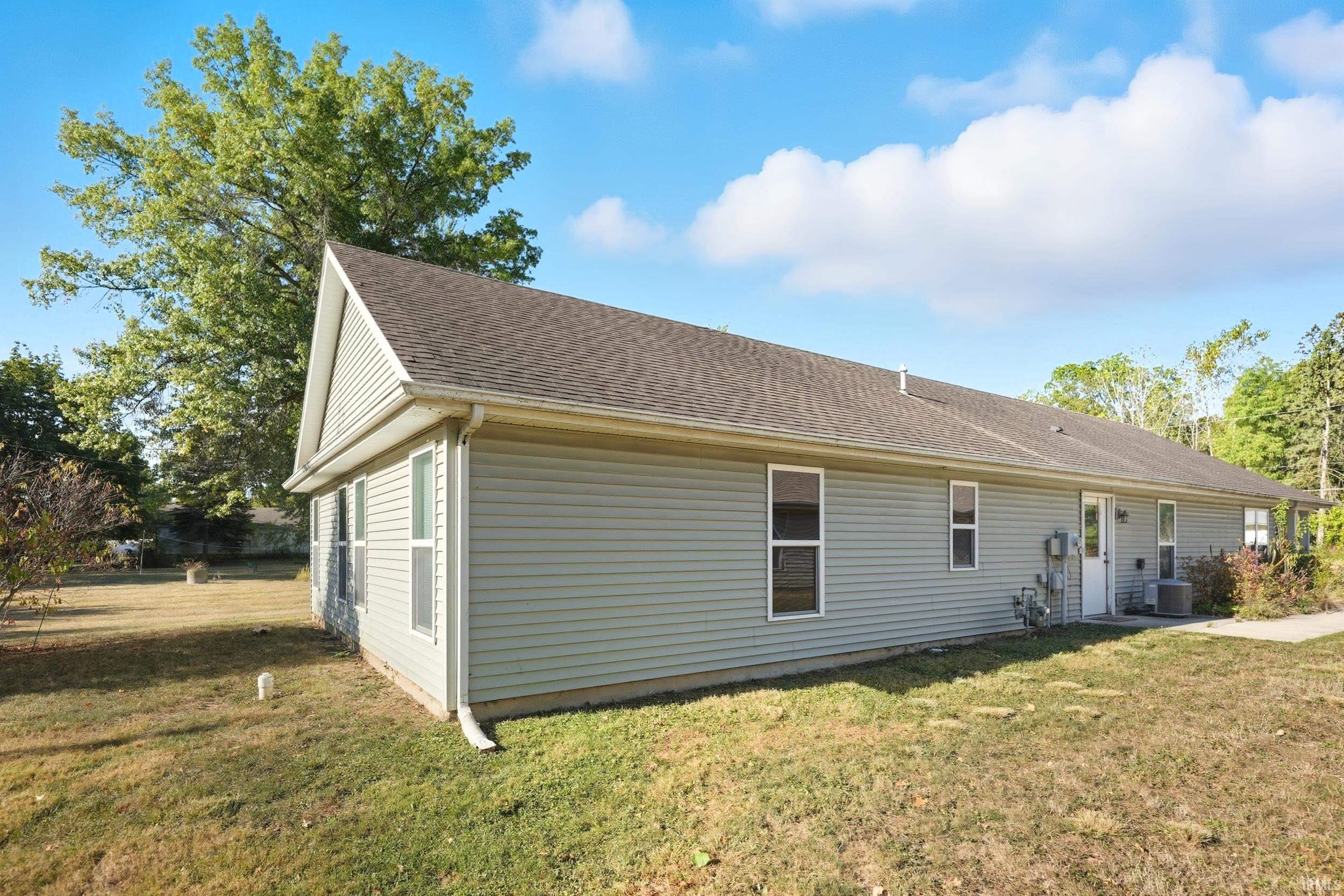 Photo 10 of 3180 Oswego Avenue