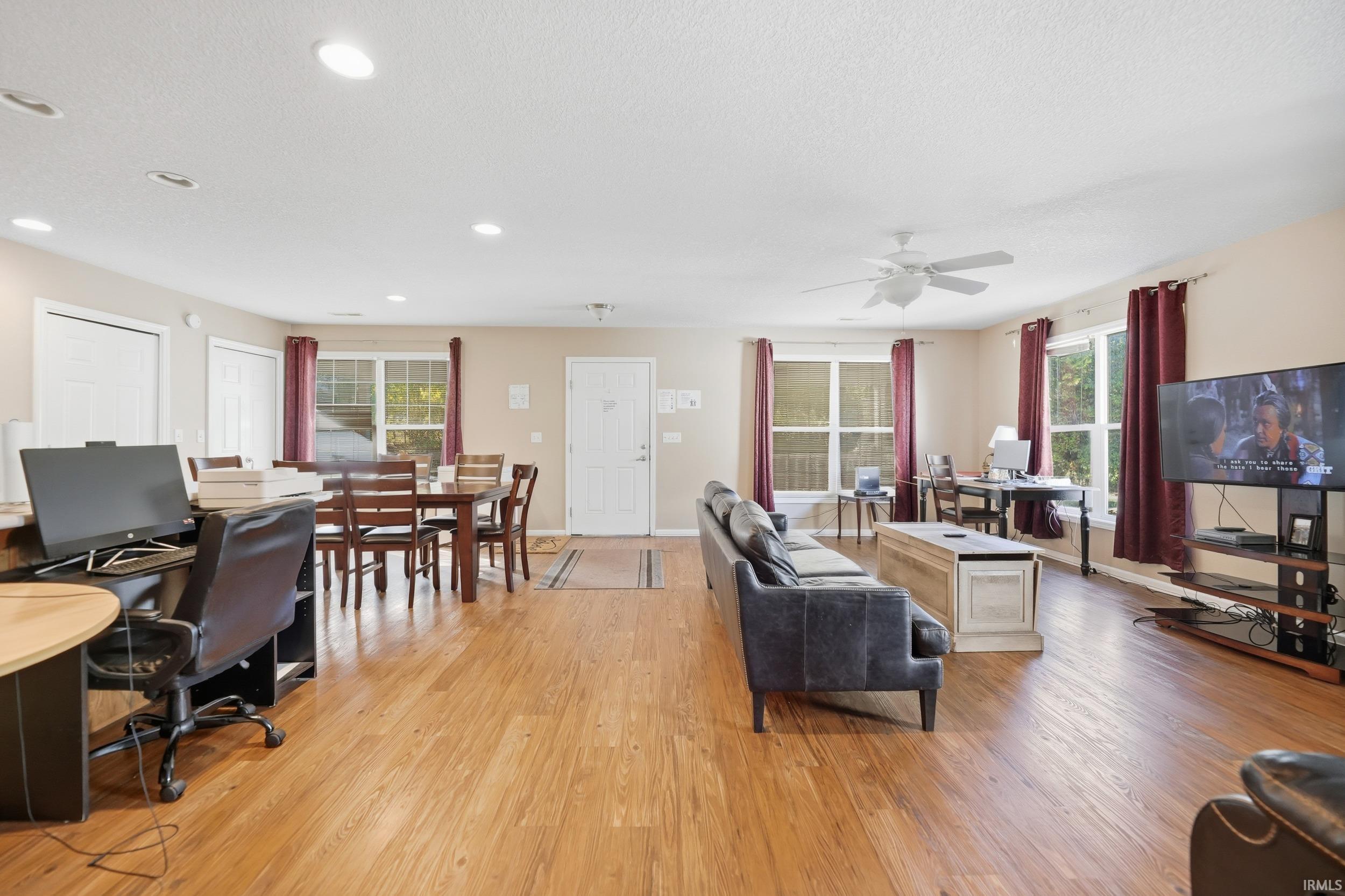 Photo 15 of 3180 Oswego Avenue