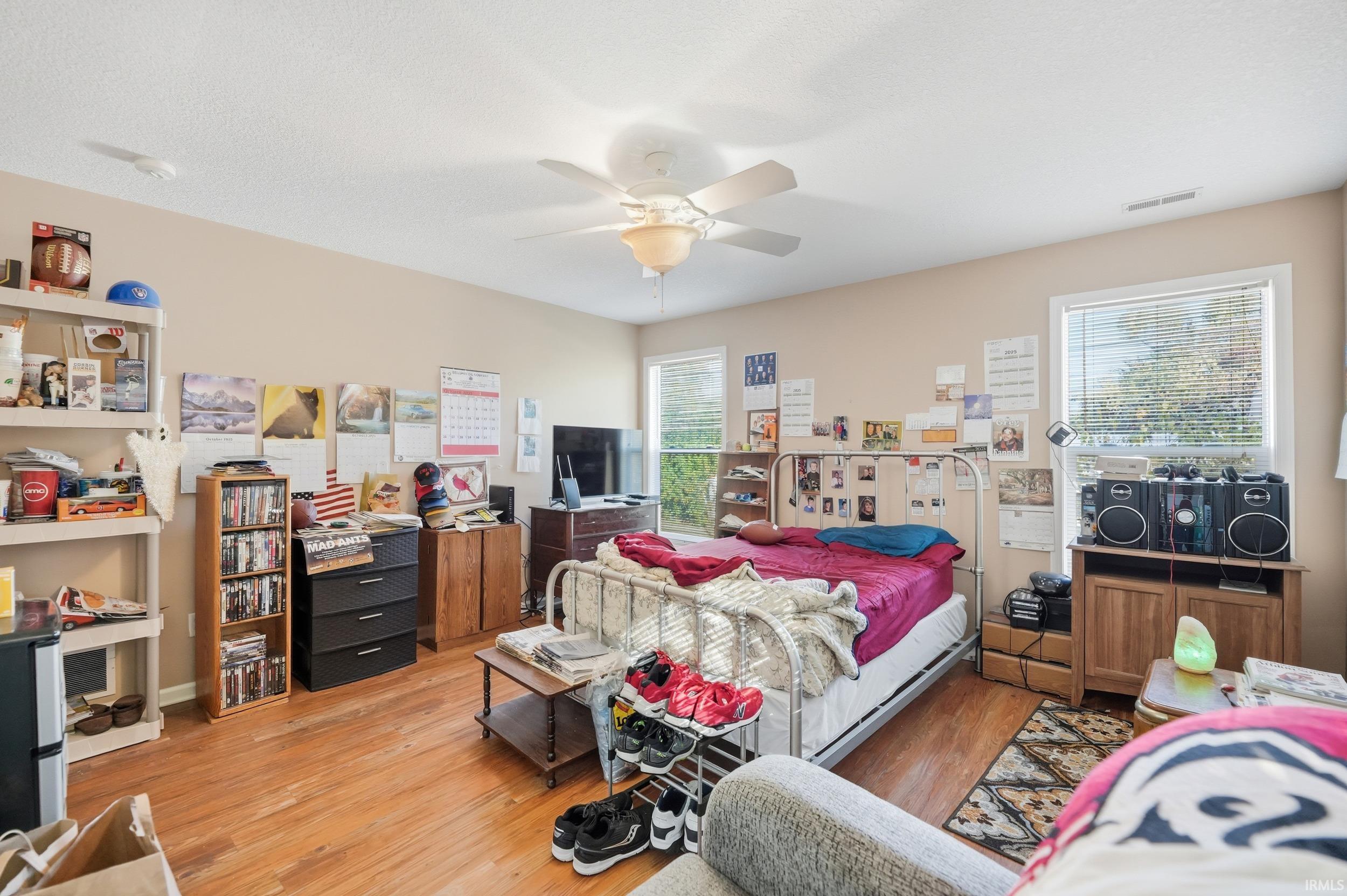 Photo 24 of 3180 Oswego Avenue