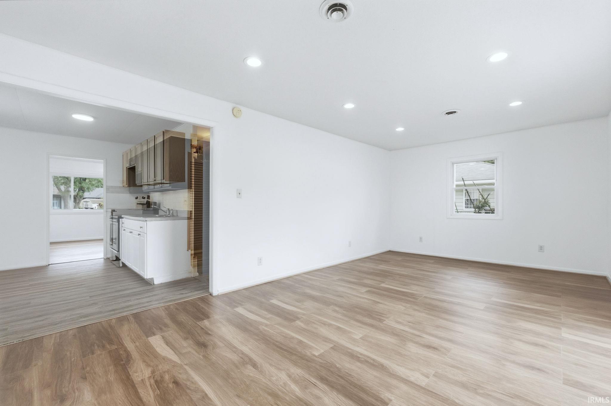 Photo 12 of 1612 Elmrow Drive