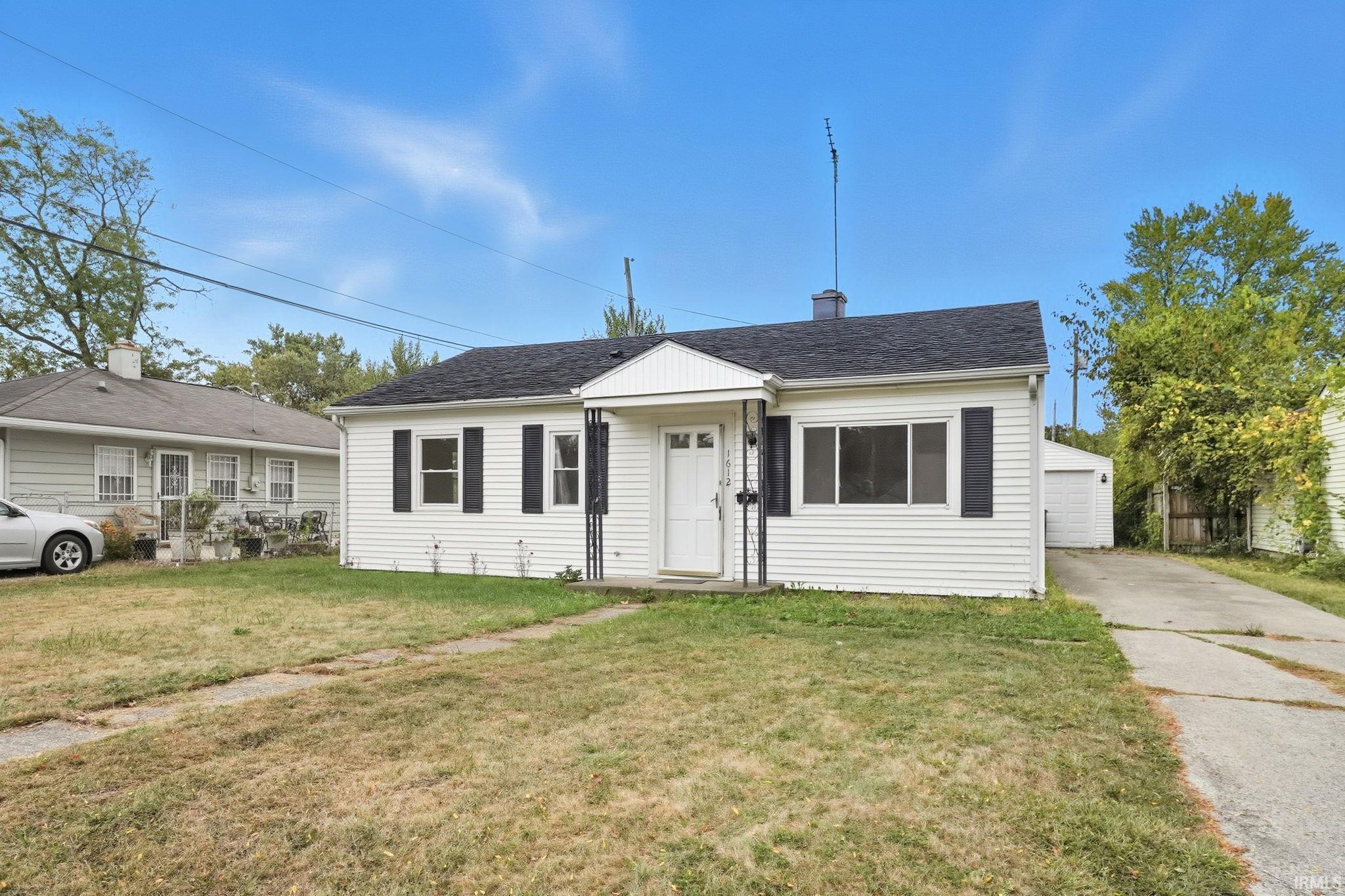 Photo 31 of 1612 Elmrow Drive