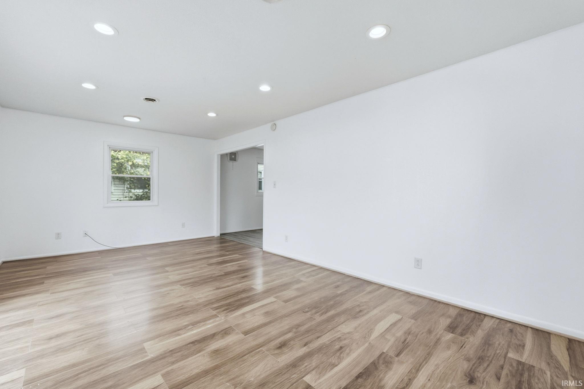 Photo 6 of 1612 Elmrow Drive