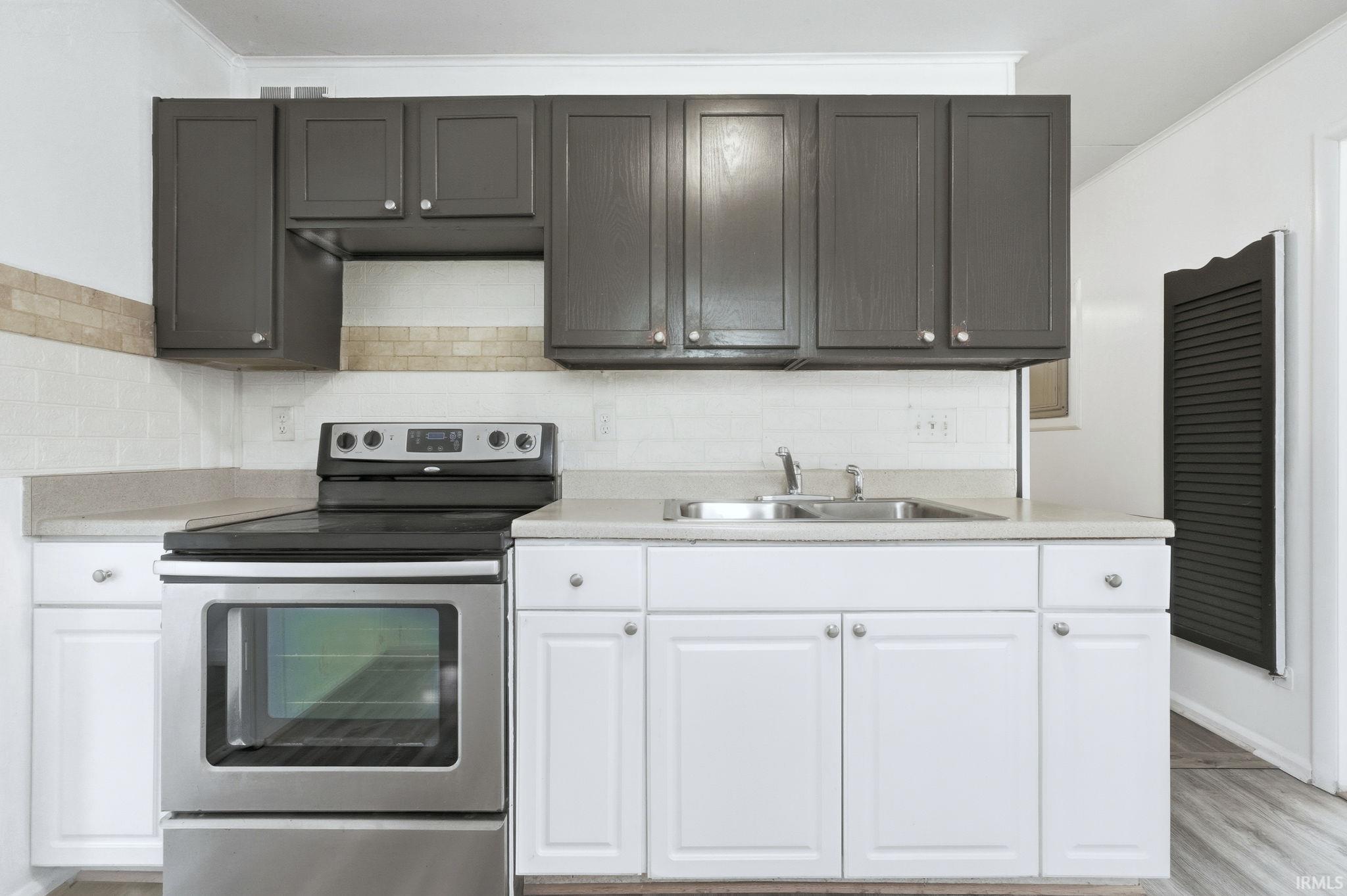 Photo 9 of 1612 Elmrow Drive