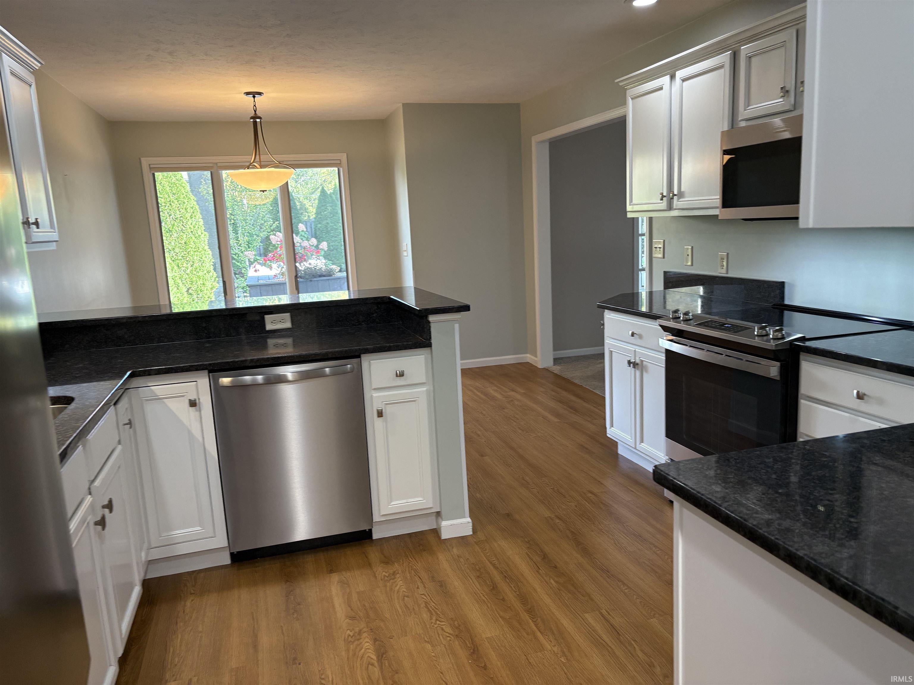 Photo 6 of 1706 Cobblestone Boulevard