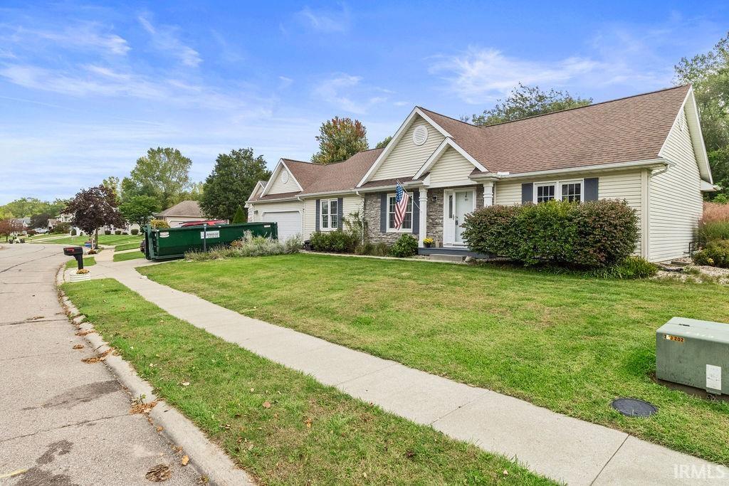 Photo 2 of 3616 Oak Ridge Drive