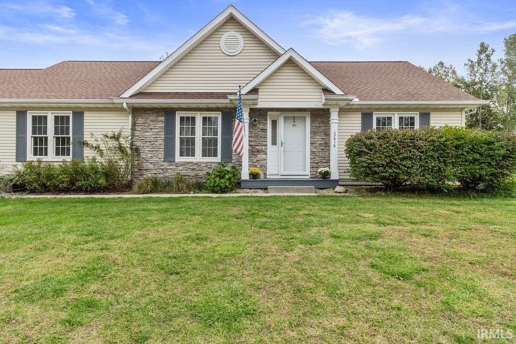 Photo 3 of 3616 Oak Ridge Drive