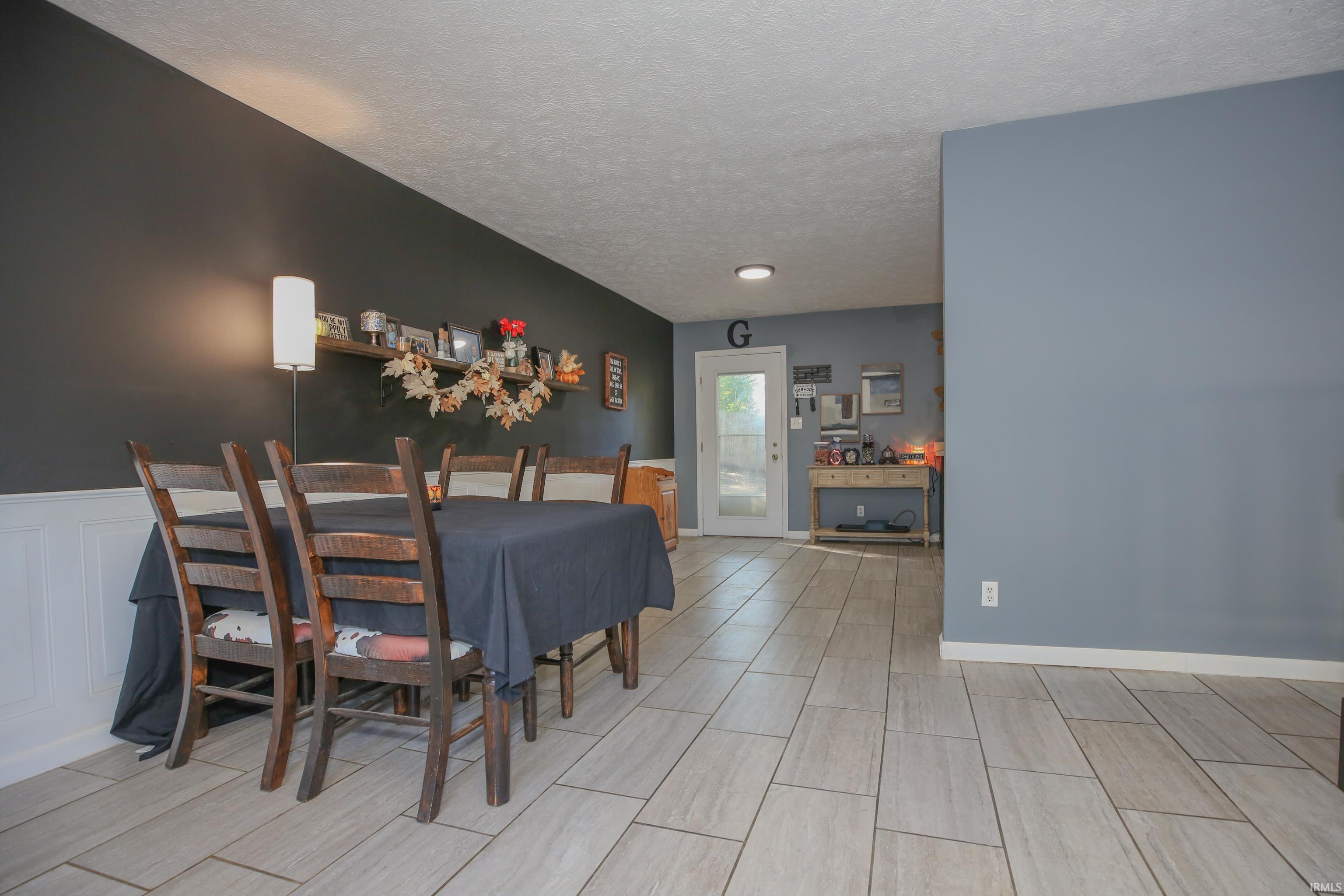 Homes for sale in Mount Vernon, IN | 10413 Hidden Valley Ln, Mount Vernon, IN 47620 | MLS# 202541510