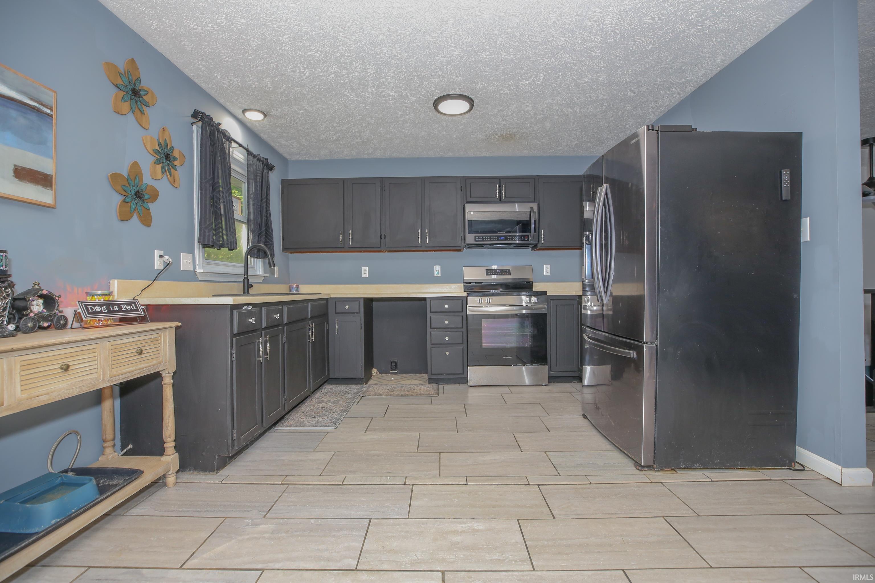 Homes for sale in Mount Vernon, IN | 10413 Hidden Valley Ln, Mount Vernon, IN 47620 | MLS# 202541510